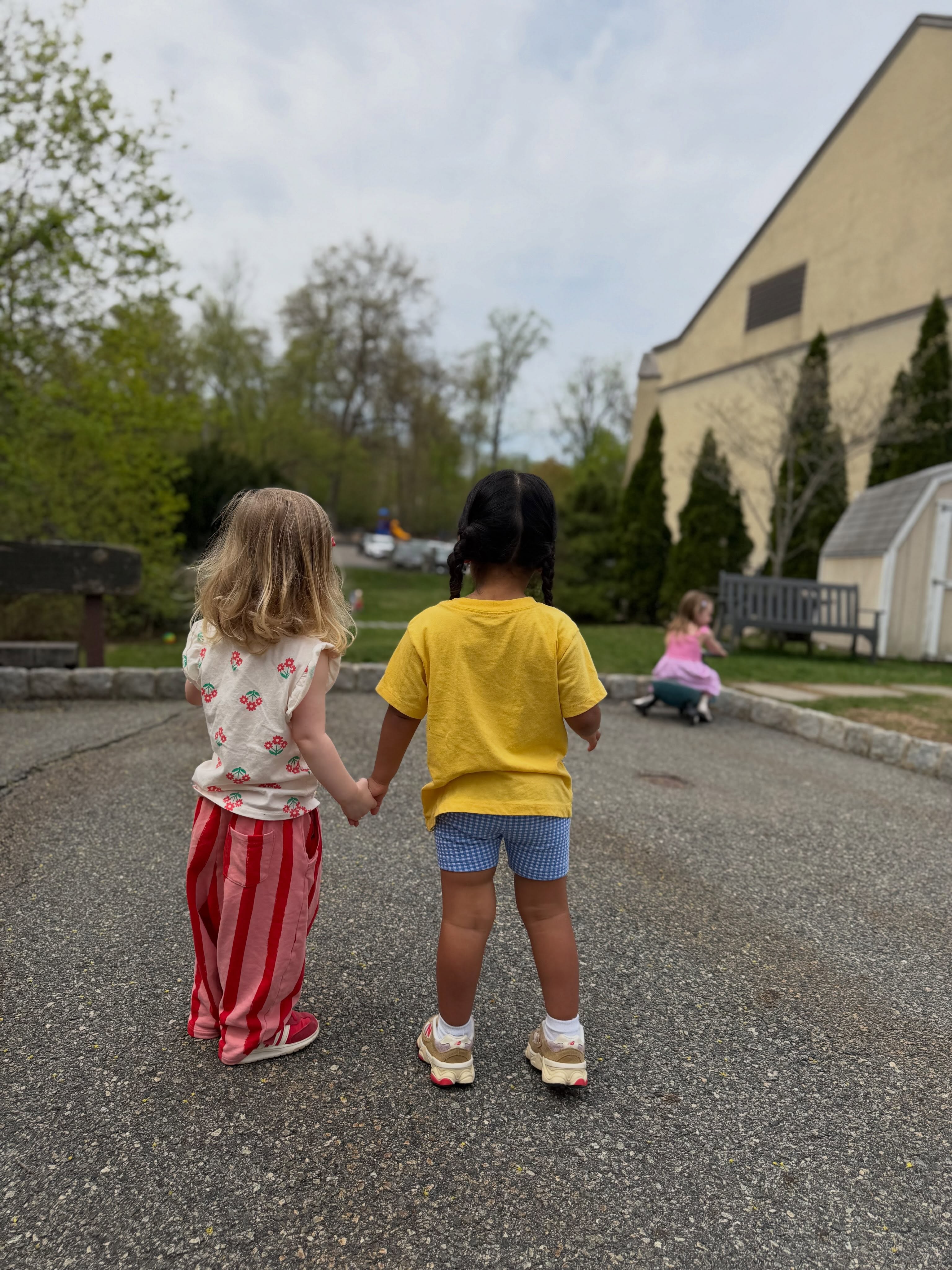 first friends π₯Ήπ«Άπ―ββοΈ watching these little humans build sweet bonds with their classmates is so special! They may grow up and move on from our classrooms, but these first friendships are a special foundation for life beyond our co-op walls!
#madisoncoop #madisonnj #cooppreschool #njpreschool