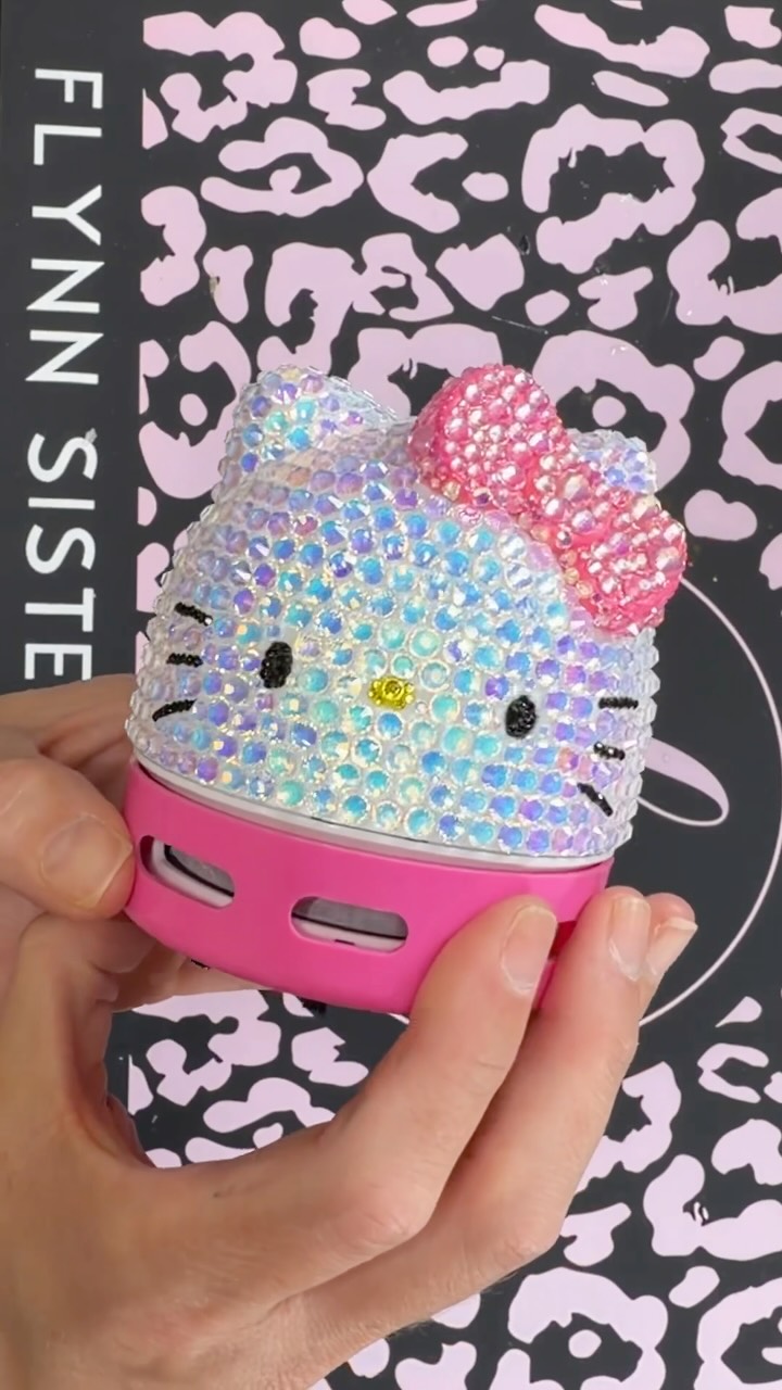 Let’s bling my Hello Kitty desk vacuum 💗 Glass Rhinestones from @flynnsisterssupplyshop #bling #rhinestones