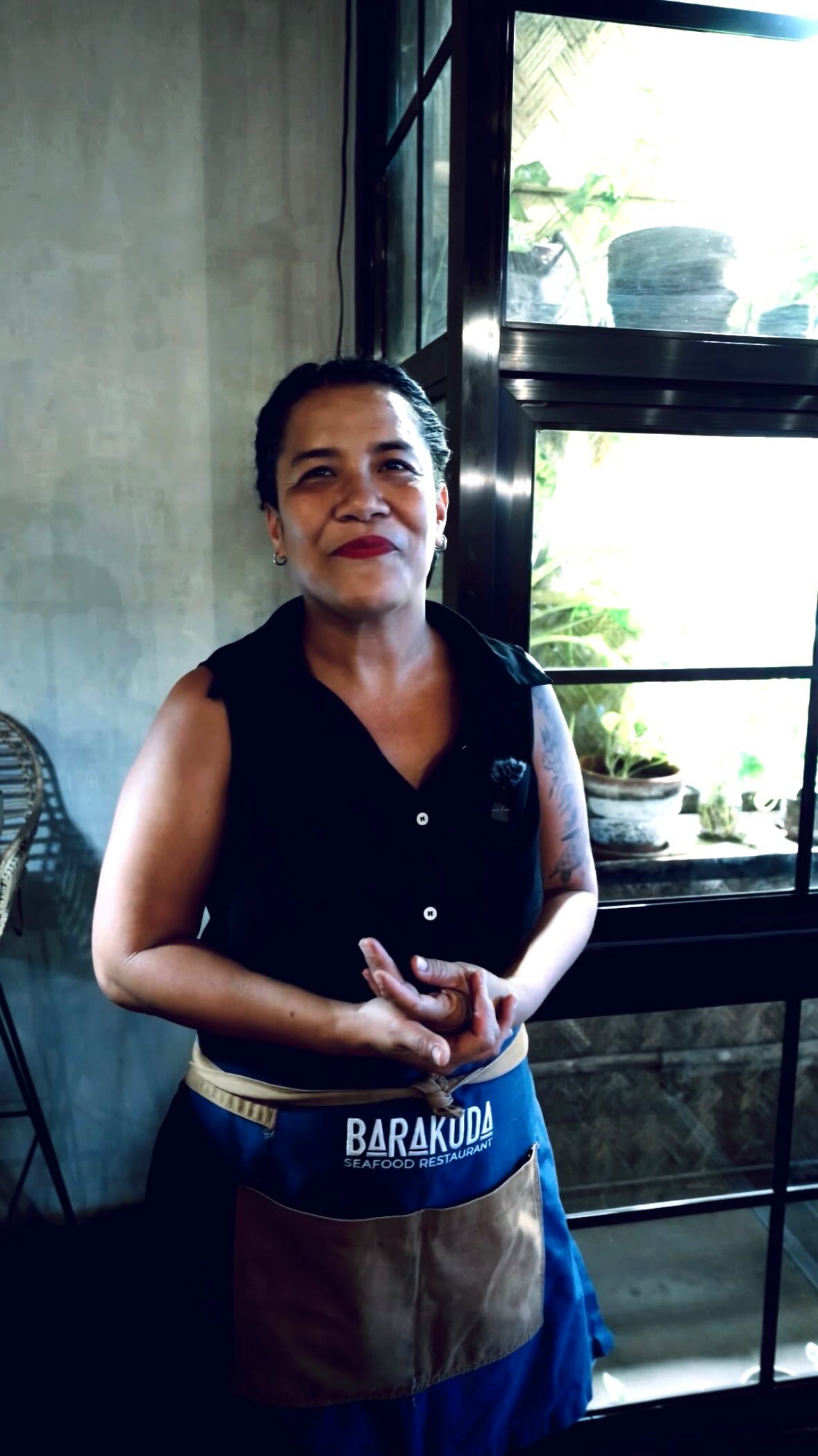 Get to know Gayda, whose favorite dish is Fish Maranao, a fresh catch from the waters of El Nido. Simple, fresh, and full of local flavor, it reflects her love for honest ingredients and island cooking. 🐟
Dinner: 5:00pm - 12:00am
Reserve your seat through the link in our bio!
#SeafoodRestaurant
#BarakudaSeafood
#WhereToEatElNido
#ElNido
#Palawan