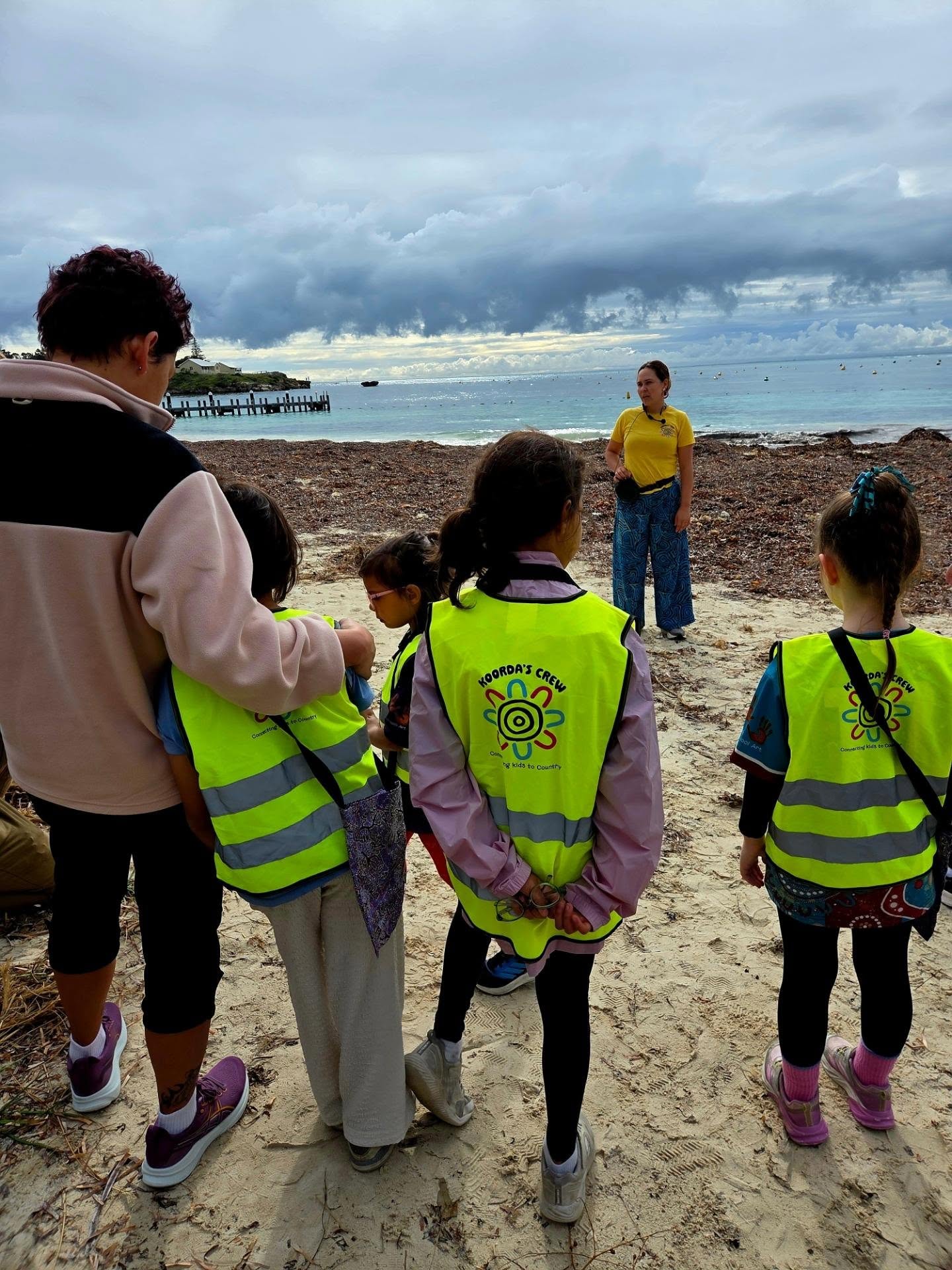 What a special day on Wadjemup 🫶🏿
Mel was incredibly grateful to be invited by @koordas_crew to attend the Koolangka Kaadadjiny Children's Learning Workshop, sharing the experience with family and friends.
It was great to see our young ones learning about Noongar culture, hearing the stories of Country, acknowledging the island's history, and feeling welcomed and connected in such a meaningful way.
A huge thank you to Aunty Casey and Uncle Dylan from Koordas Crew for your generosity and for creating such a safe, welcoming and culturally rich day for our community. And thank you to the @rottnestislandwa for supporting this important opportunity for Aboriginal families to reconnect with Country.
Days like these remind us that culture is strongest when it is shared, celebrated and passed on 🤎