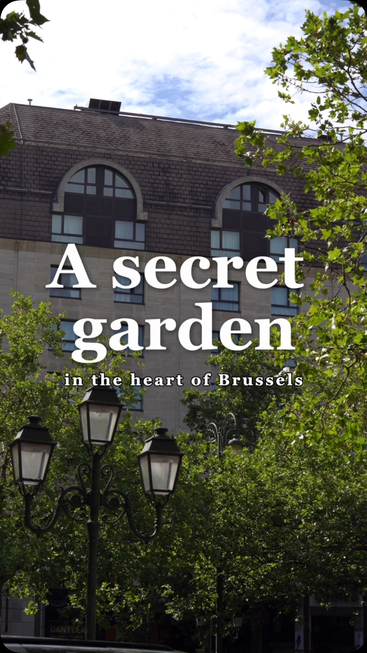 #publicité | A secret garden in the heart of Brussels. 🌿
Some of the best summer days don’t need a plan. A stroll through the Louise district, a little shopping with a friend… and then discovering a place where the city’s rhythm suddenly slows down.
Tucked inside @lelouisehotelbrusselsmgallery , @maison.louise feels like a peaceful escape from the bustle of Brussels. A hidden garden terrace where seasonal cuisine, refreshing drinks and beautiful surroundings come together effortlessly.
From the first step into the garden to the last sip under the Brussels sunshine, Maison Louise offers much more than a dining experience, it invites you to slow down and embrace a true green oasis in the heart of the city. Whether you’re planning a terrace lunch in Brussels, after-work drinks with friends, or simply a beautiful place to unwind, this hidden address is well worth discovering.
Maison Louise also offers six elegant event spaces, ideal for business lunches, corporate meetings, private celebrations and even intimate weddings in the heart of Brussels. 🇧🇪
Sometimes, the most beautiful places aren’t outside the city… they’re hidden within it.😍
✨ Maison Louise - A Garden in the City.
#MaisonLouise #LeLouiseHotelBrussels #BrusselsRestaurant BrusselsTerrace TerraceGardenBrussels GardenRestaurantBrussels BrusselsFoodie BrusselsLifestyle VisitBrussels AvenueLouise BrusselsHotels #MGallery