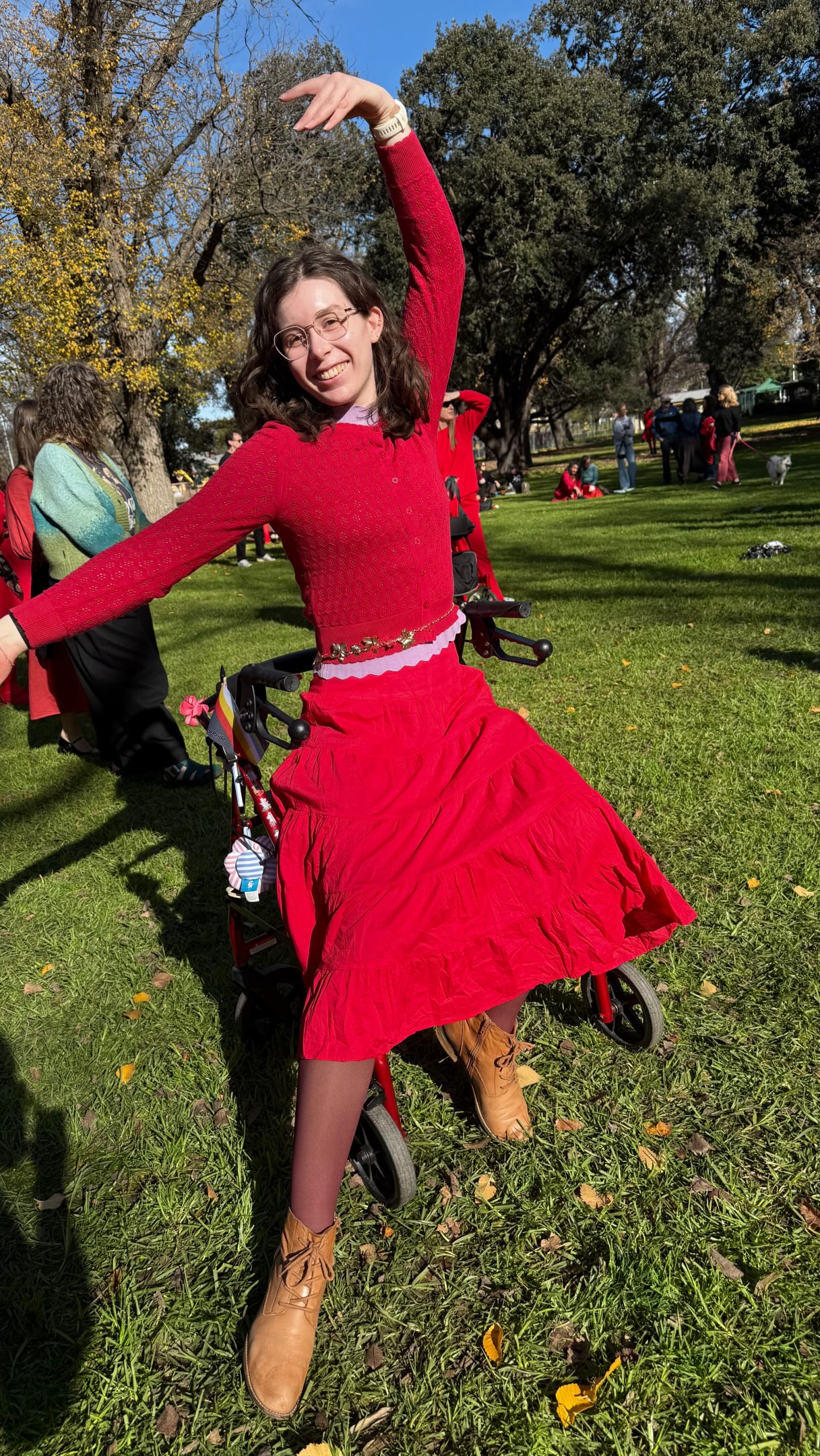 Nothing better than pure joy, whimsy, and dancing to Kate Bush with 100s of other “Cathies” on a Saturday afternoon 🥹❤️✨