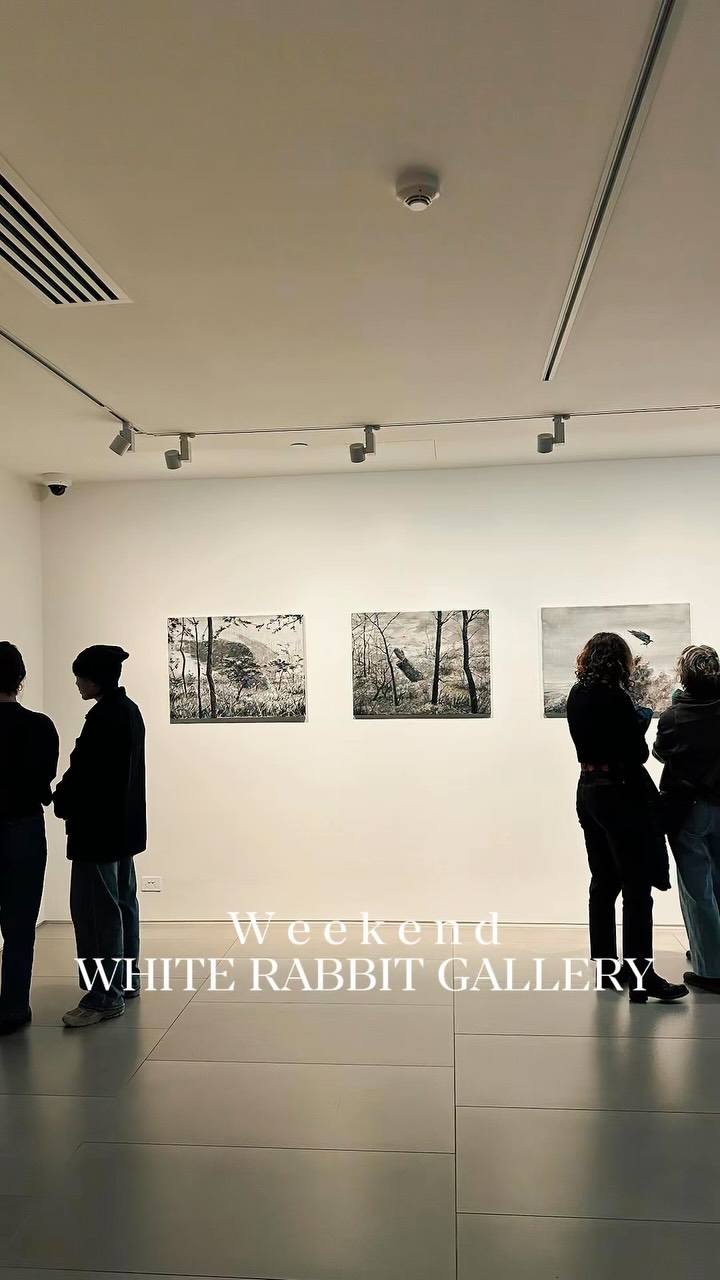 Check out the Contemporary art exhibitions at @whiterabbitgallery , the perfect afternoon with Kyoko and David ❤️❤️
#weekend #artgallery #contemporaryart