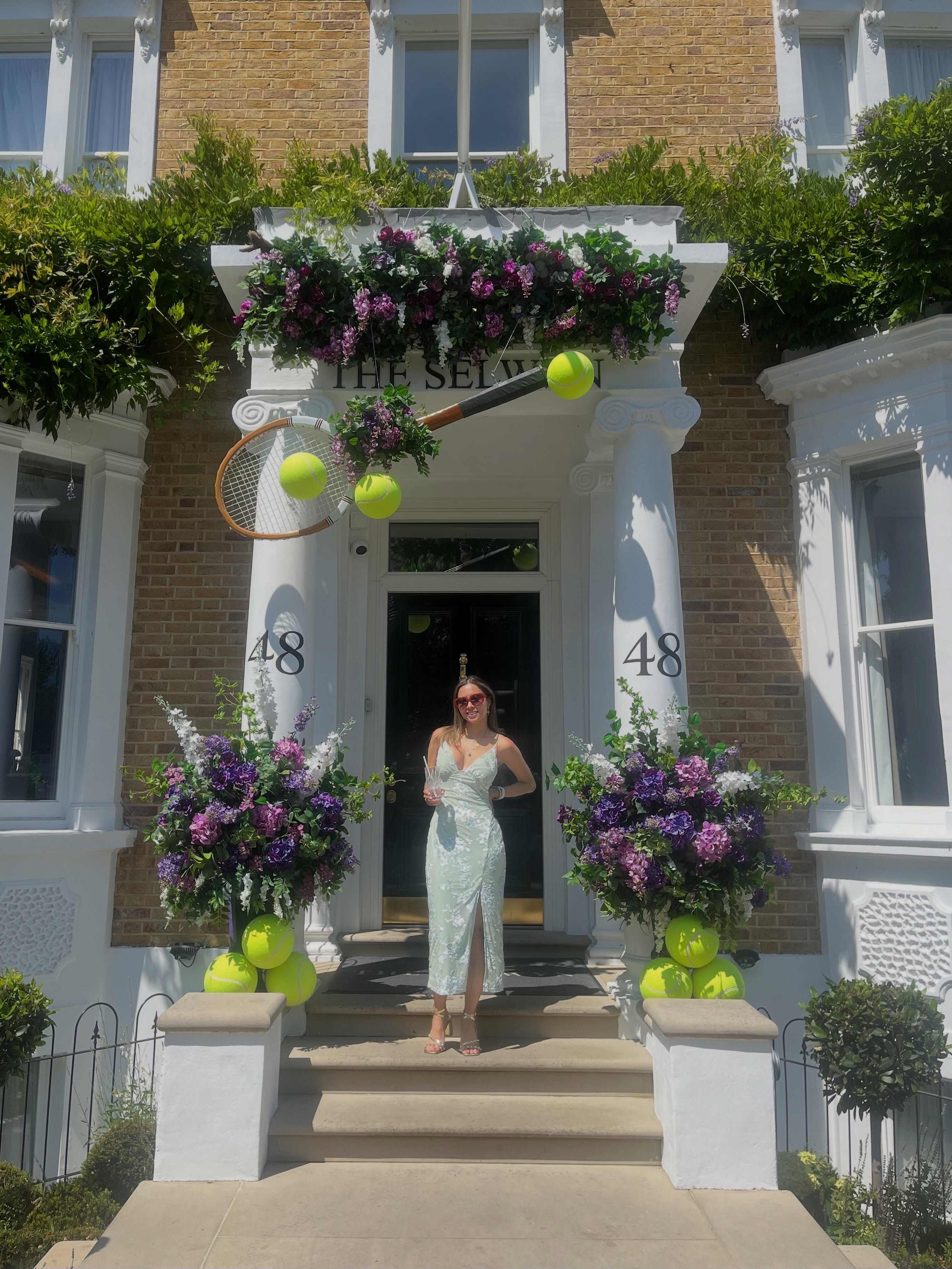 Wimbledon fever 🎾 Glorious Sunshine ☀️ Love 🥰 it