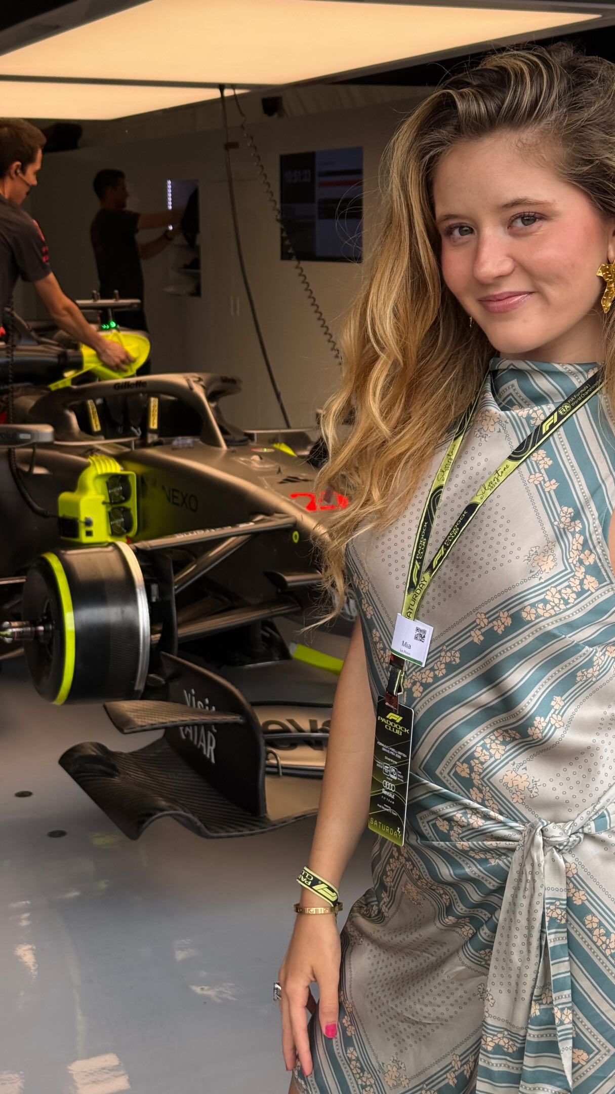 Things I never thought I’d get to experience:
• Team radios live during a sprint race
• Standing in an F1 garage before lights out
• Touring a trackside fuel lab
• Walking through the Formula 1 paddock
Safe to say this was a day I’ll never forget.
Which moment would you choose?
#Formula1 #BritishGP #Silverstone #Motorsport #BehindTheScenes