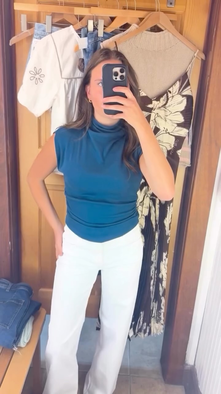 New arrivals at Ocean City’s South Moon Under! Stop in to get your pre-fall items 🛍️✨