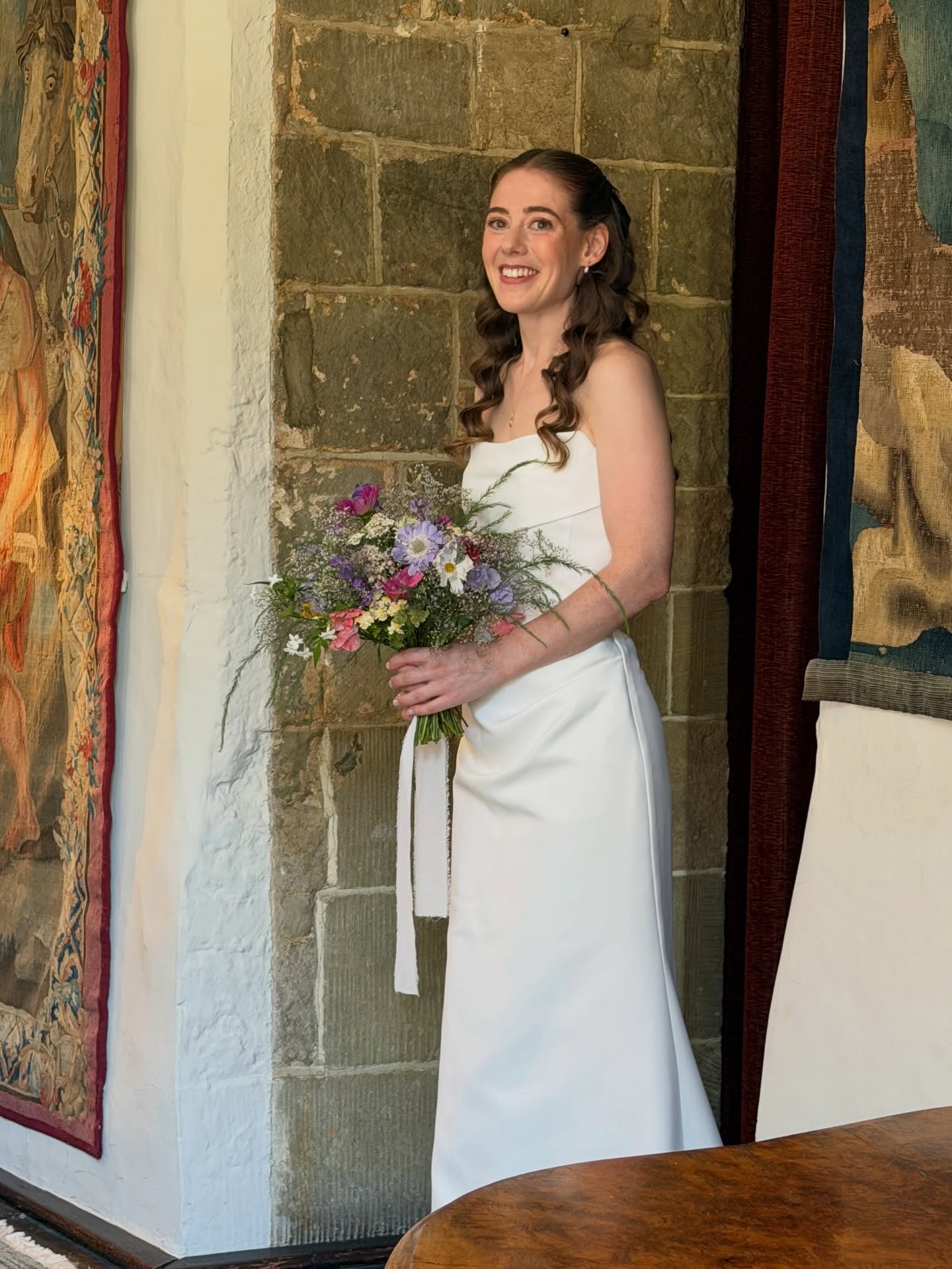💍Sneak peak of yesterday’s gorgeous bride Catrin getting married at the Larmer Tree
I can’t wait to see the official photos by @samanthadavisphotography and video by @shaunyoungfilms
Makeup by me hair by @occasionhairbyemily for @barnetandboatrace
#makeupartist #summerwedding #ʙʀɪᴅᴀʟᴍᴀᴋᴇᴜᴘ