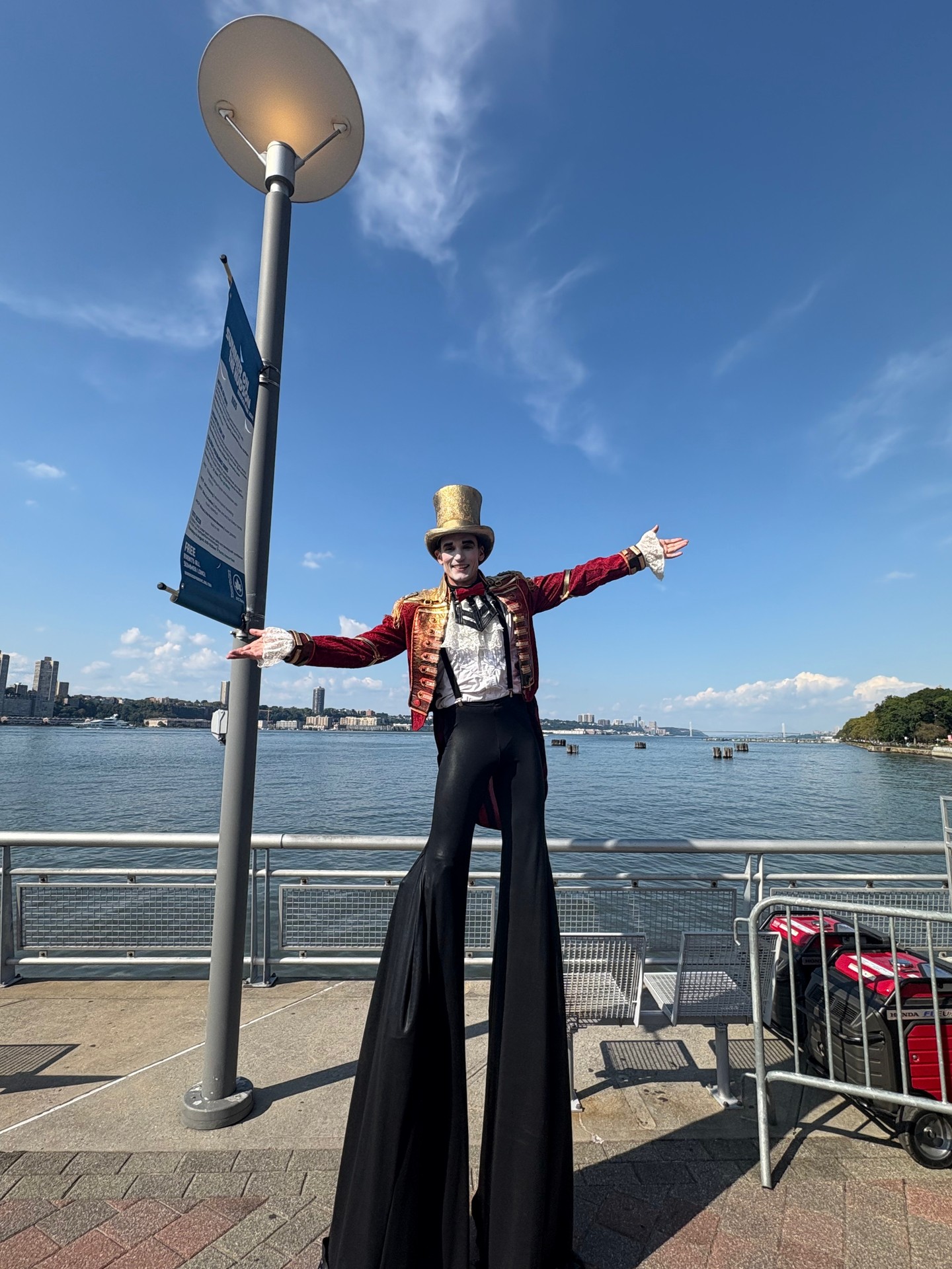 Welcome to New York! Where the sky is the limit for extraordinary entertainment!
---
#CassidyHaleyProductions #TroupeDeCirque #NewYorkEvents #ImmersiveExperience #ExperientialDesign