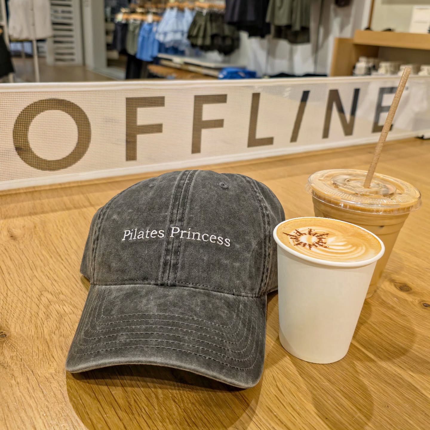 Bringing the lattes to the Pi-lattes Class. ☕️ (Because every Pilates Princess needs a post-class pick-me-up).
@galleriadallas
@aerie
#tatcoffeelife #tatcoffee #goingoffline #coffeecart