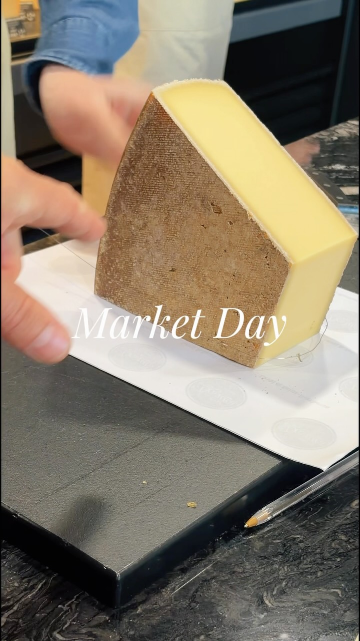 Market day is all part of the experience 🌿🧺
We wander through the medieval heart of Laval, with its cobbled streets and centuries-old buildings, before making our way around the market stalls. We chat with local producers, look at what’s in season and choose the ingredients that catch our eye.
Then, it’s back to Walnut Grove, usually with baskets full of goodies for lunch, cooking and an afternoon around the table.
Farm-to-table is at the heart of what we do. We grow and produce as much as we can here, but the reality is, we can’t provide everything ourselves — and nor should we pretend to.
Learning where to source good food is just as important as learning how to cook it. Knowing your farmers, understanding seasonality, choosing beautiful ingredients and letting them guide what you make… that’s all part of becoming a better, more instinctive cook.
From the medieval streets of Laval, to the market, to the kitchen, to the table.
That’s the experience. 🌱🍅🍽️