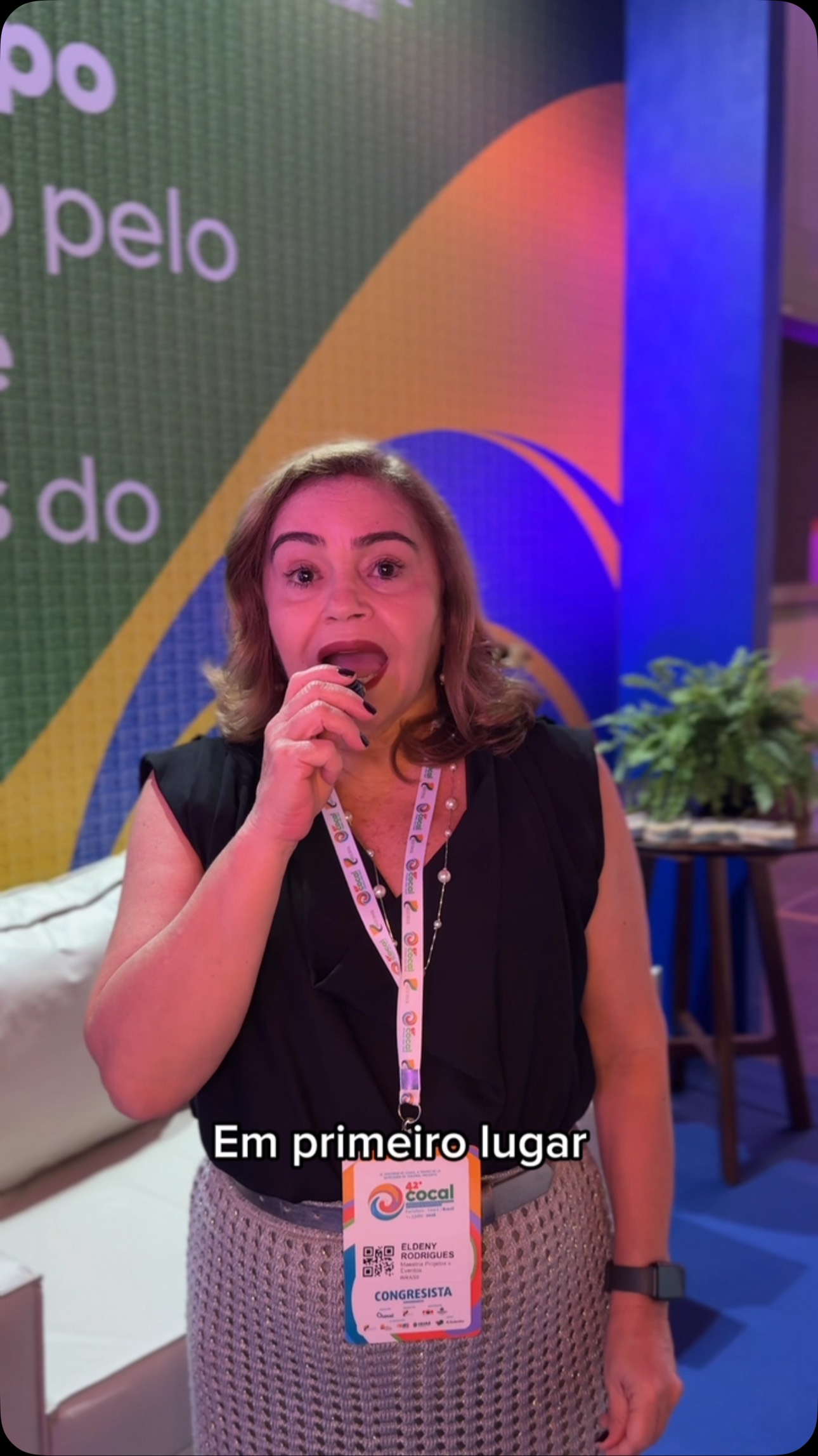 Participar do 42º COCAL foi uma oportunidade de ampliar conhecimentos, fortalecer conexões e trocar experiências com profissionais que impulsionam a indústria de eventos em toda a América Latina.
Neste vídeo, a Eldeny compartilha um pouco da importância desse encontro e dos aprendizados que vivenciamos ao longo do evento.
Seguimos acreditando que conhecimento, inovação e relacionamento são fundamentais para construir eventos cada vez mais estratégicos e transformadores. 💚