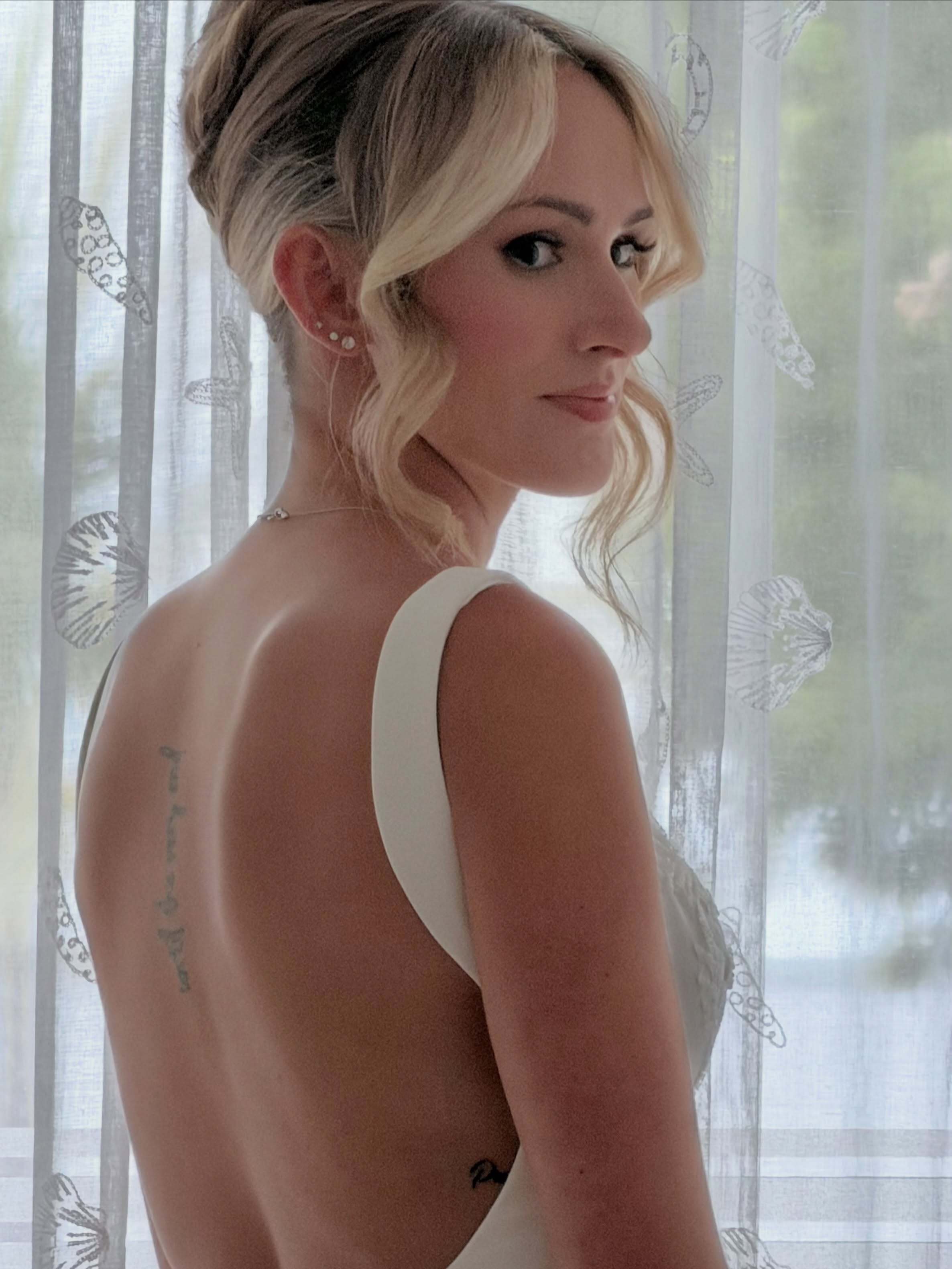 Absolutely gorgeous! ✨
My beautiful bride, Mackenzie, was an absolute joy to work with. She is as sweet as she is stunning, and it was an honor to be part of such a special day. Creating timeless, elegant bridal hair and makeup that reflects each bride’s unique beauty is what I love most.
Wishing you a lifetime of love, happiness, and unforgettable memories. Congratulations, Mackenzie! 🤍
Hair & Makeup: Florida Keys Bridal Team by Linda C. Schonning
#FloridaKeysBridalTeam #FloridaKeysBride #LuxuryBride #DestinationWedding #bridalhairandmakeup