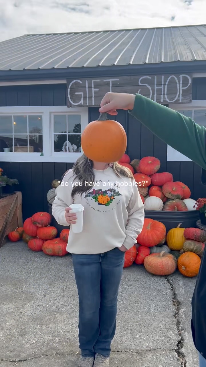 Yes I do, they mainly involve pumpkins…. fall is coming 🎃