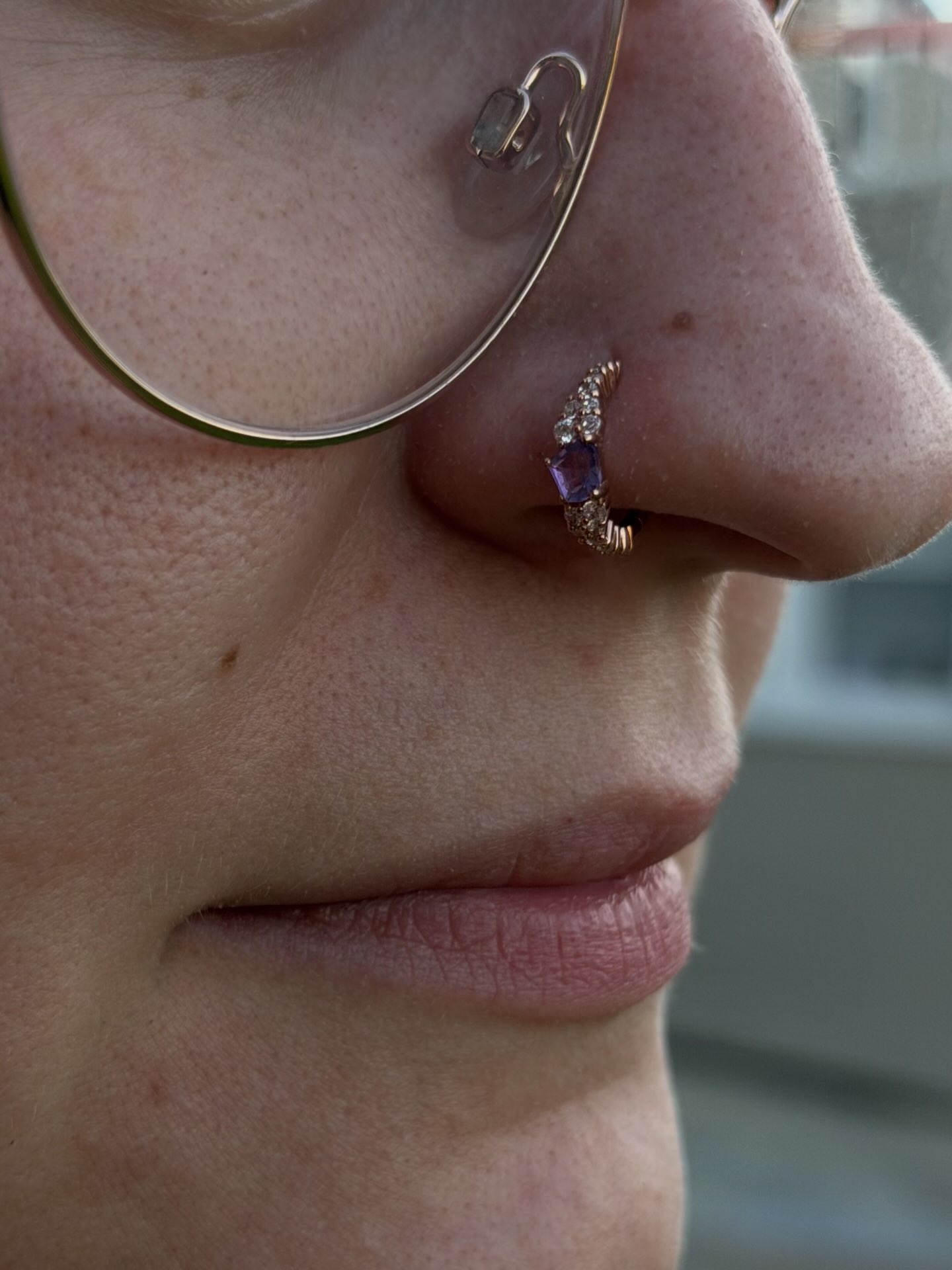 Speechless!! 😍
@piercingbyroy ✨✨
#StayTrueBodyPiercing #SafePiercing #APPMember