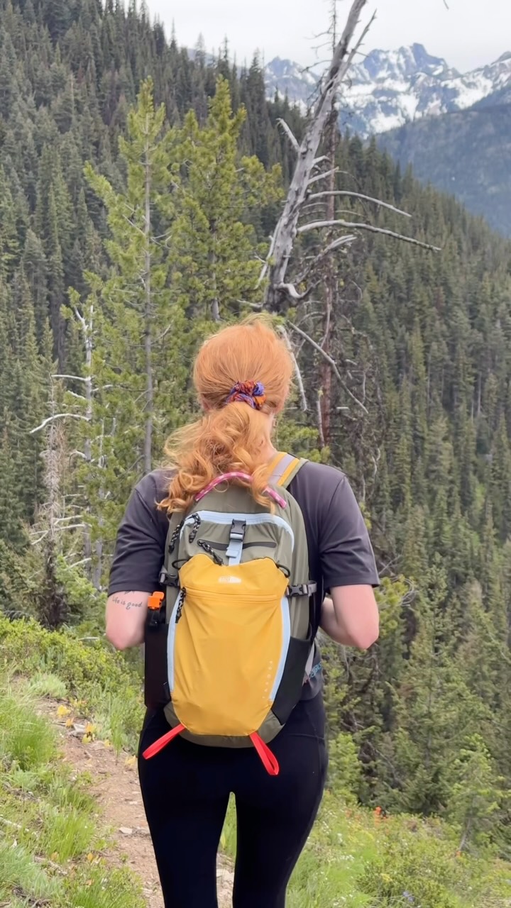 Find me sleeping in my tent more than my bed this Summer.
I’ll be sharing my gear essentials throughout the summer. Starting with the @bagsmart_official Faro Light Backpack in the color Moss 🎒
Use my code amanda10 for 10% off and check the link in my bio to shop!
Right now they’re having a Back to School Sale with up to 50% off, it’s the best time to grab this bag.
#bagsmart #bagsmartbackpack #bagsmarFaro #FaroNow #Campingtrip