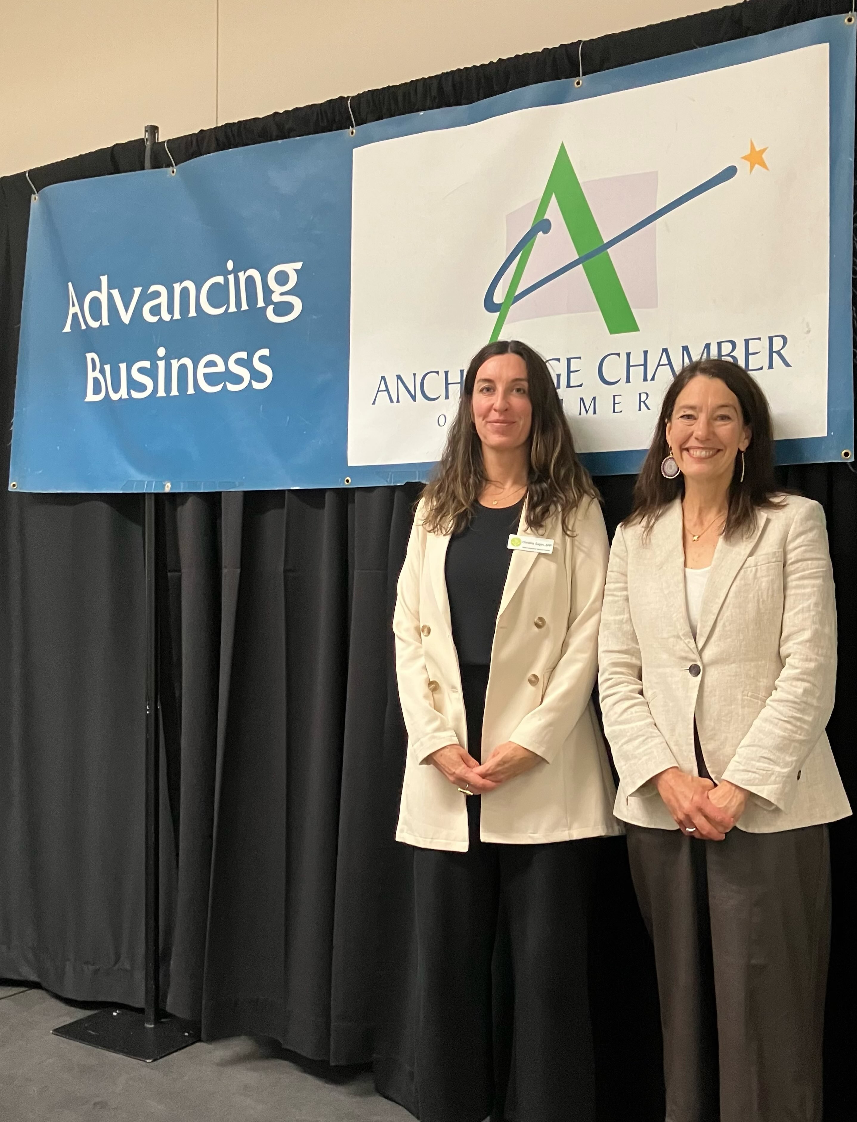 Christine Sagan, APRN spoke at the Chamber of Commerce alongside Anchorage’s Mayor LaFrance. She discussed Vitae’s newest program Workplace Whole health Alliance. Check out details on our website.