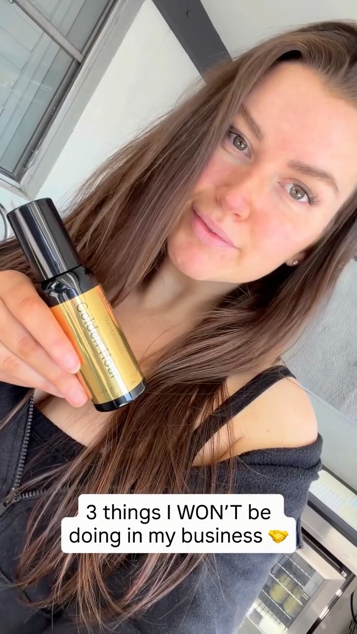 Yes, you read the last one right 🙊
Hi, I’m Nat 👋
I’m a qualified Aromatherapist specialising in skin & sleep and love finding new, natural ways to improve both 🫶
This space means a lot to me.
After some time away from it (moving states from Melbourne to Sydney!) I’ve gained more clarity than ever on what I want to share with this beautiful community I have built over the last 5 years 🌎
I’m here not just to share my products ~
but my knowledge + passion for all things holistic health Accurately, Truthfully & Unmasked ✨
The big wins, the big fails + everything in between.
I’m so glad you’re here ~ stay tuned for more HCo goodness on your screen 🫶
Nat x