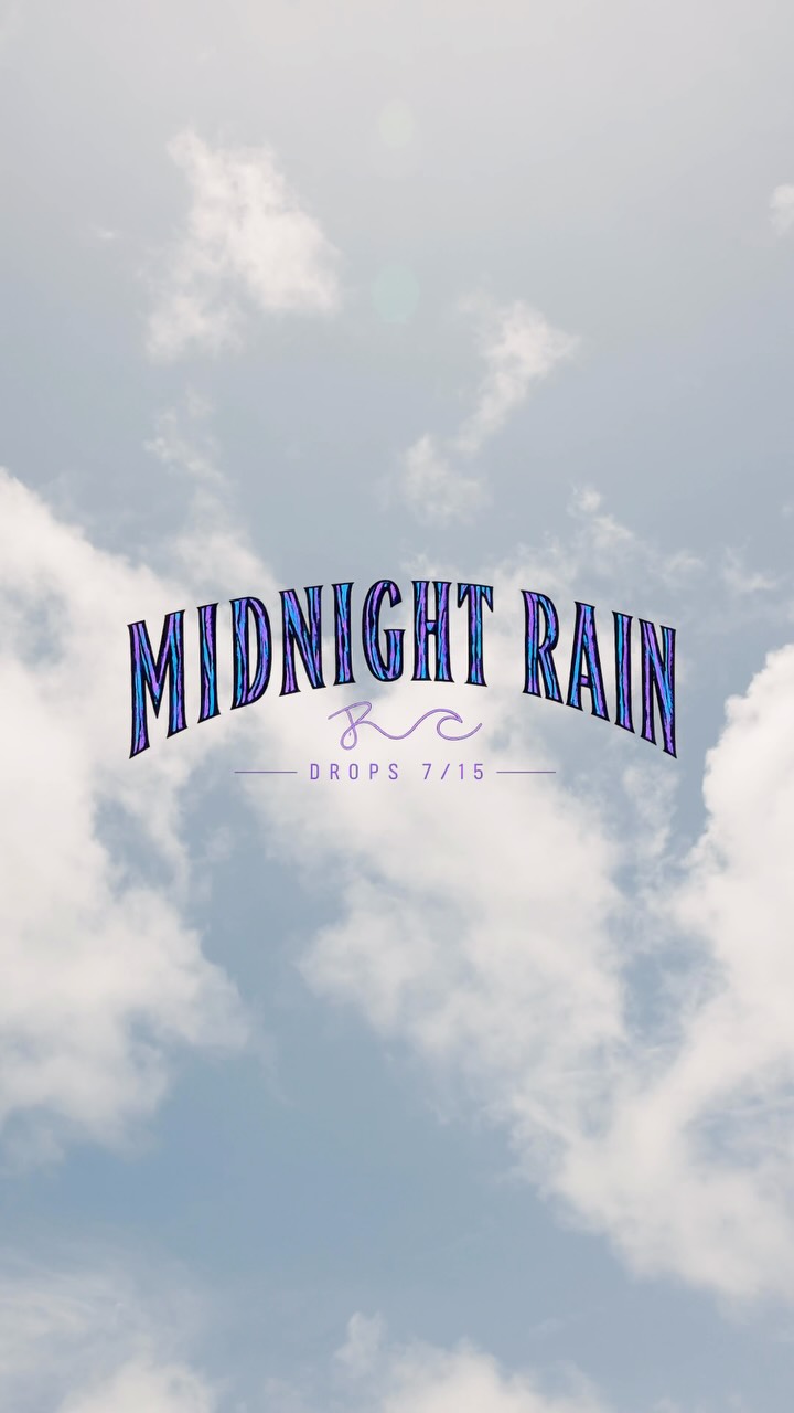 Midnight Rain ☔️
New Collection Drops 7/15
•
#swimwear #mensstyle #wakesurfing #bikinis #fitlife