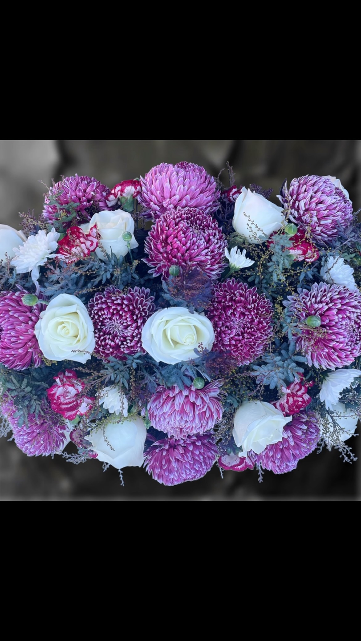 Celebrating a loved one through tradition, memories and colour #flowerssaymorethanwords #huntershillflorist #gladesvilleflorist #putneyflorist #woolwichflorist
