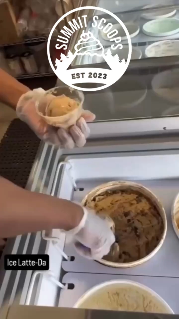 POV: You just found your new favorite summer treat. 🍦☀️
Meet the Ice Latte Da Sundae from Summit Scoops. Perfect for sunny afternoons, post-adventure rewards, or simply because it's July.
Stop by Summit Scoops at Bluebird Market and give it a try!
#SummitScoops #BluebirdMarket #SilverthorneColorado #SundaeTime #SummerEats
@summit_scoops