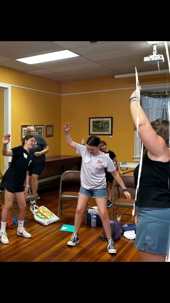 🎶☀️ The countdown is on… Newport Sings Summer Camp begins in less than ONE month! ☀️🎶
Do you know a child entering grades 2–6 who loves to sing, create, move, and make new friends? This is the perfect way to spend a week of summer filled with music, art, creativity, and confidence-building!
🗓️ August 10–14
🕘 9:00 AM – 2:00 PM
📍 Channing Memorial Church, Newport
Throughout the week, campers will discover their voices, express themselves through music, art, and movement, and work together toward a special performance for family and friends.
🎵 Help us spread the word! Share this post with families, teachers, neighbors, and friends who have children entering grades 2–6. We’d love to welcome even more young singers to our Newport Sings community!
🎟️ Register today at NewportSings.org before camp begins!
#NewportSings #SummerCamp #NewportRI #RhodeIslandKids #MusicCamp