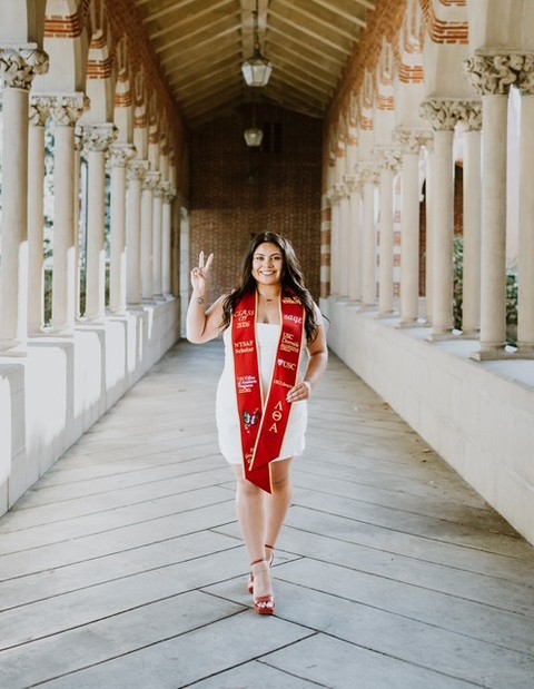 "Four years ago, USC felt like a dream. Today, I am proud to say I graduated with a degree in Health and Human Sciences. Thank you to my family, friends, mentors, and the College Match community for supporting me throughout this journey. Your encouragement helped me navigate challenges, celebrate successes, and reach this moment. USC has given me memories, friendships, and lessons that I will carry with me for a lifetime. Fight On!"
𝙃𝘼𝙑𝘼𝙉𝙉𝘼 𝙈𝘼𝙍𝙄𝙀𝙇 𝙁𝙇𝙊𝙍𝙀𝙎
🎓 USC
📜 Bachelor's Degree in Health and Human Sciences
✏️ Benjamin Franklin High School
#CollegeMatch