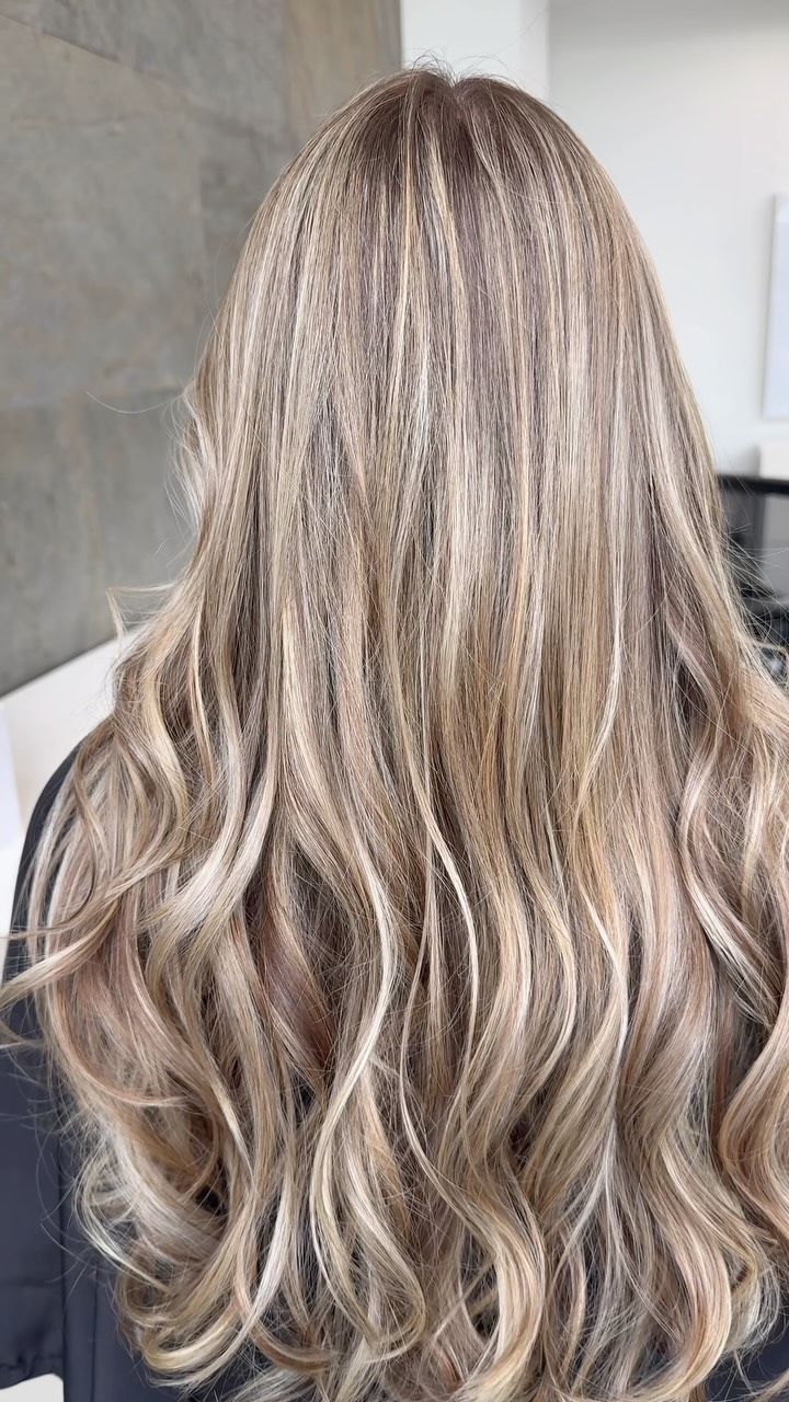 Summer camera roll ☀️📸 at David Ezra Salon & Spa 💗
We’ve been so busy with summer blonding, spray tans, nail art, body contouring and dermaplaning this summer! ☀️👙🌊🏝️
Call (973)628-7803 or click link in bio to book online 📲
#davidezrasalonspa #waynenjsalon #waynenjmoms #njsalon #njhairsalon
New Jersey Body Contouring, NJ Body Sculpting, NJ Blondes, NJ Spray Tans