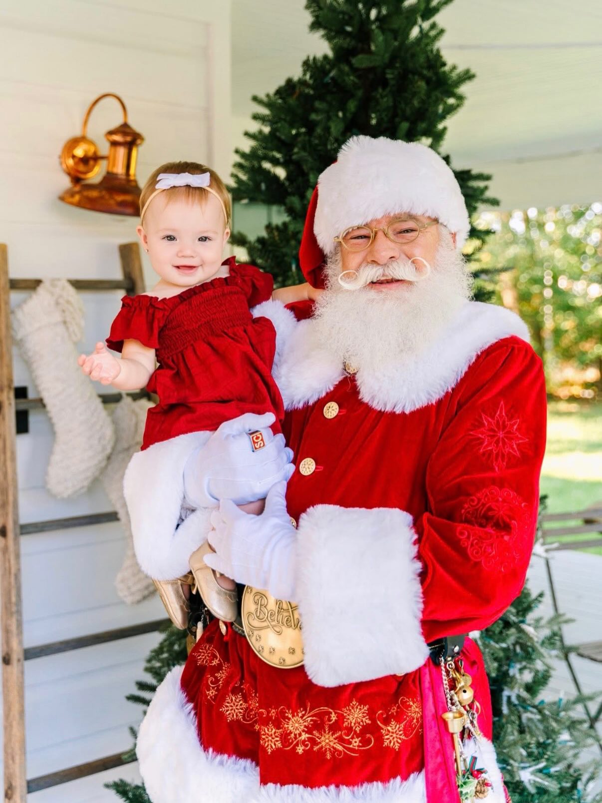 It’s mini season! ➡️ Swipe to see this year’s fall and holiday mini lineup! 🎄
From fall family sessions in a garden to cozy Christmas sets (and Santa!), I can’t wait to create these memories with so many of you. I hope to add one more family mini so stay tuned 🤍
Booking for these minis will open soon. Check each slide for when each link will open! Email subscribers will have the chance to book 10 minutes early! 🎄 So be sure to sign up for emails for a chance to claim a spot early.
Houston Photographer | Family Photography | Cypress, TX | Childhood Photographer | Mini Sessions | Christmas Mini Session