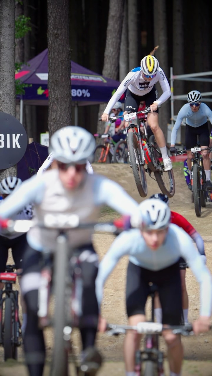 Girls can do 🚴♀️✊
#mtbnmnm #ucimtbworldseries