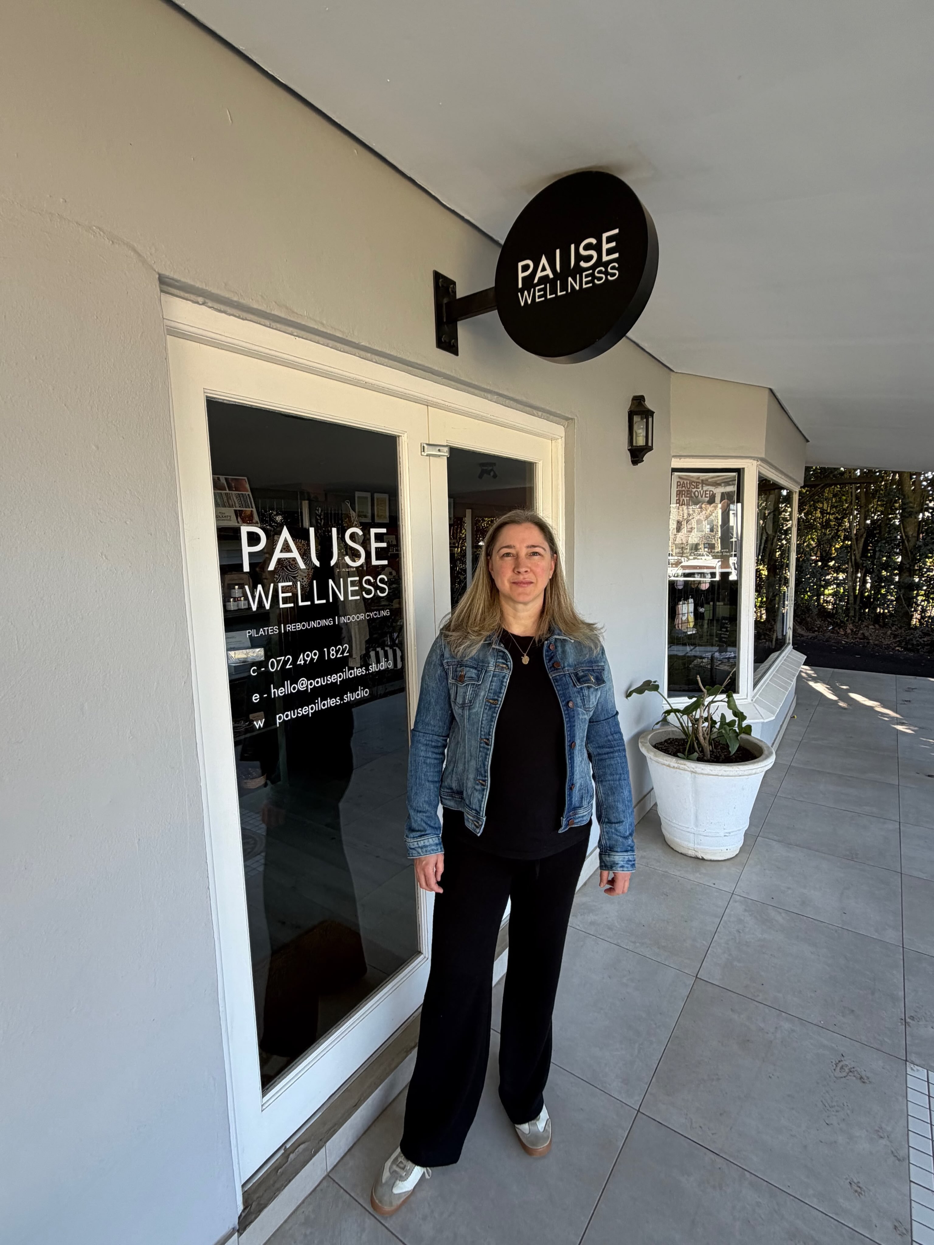 Our next Pause Thursday is loaded. Nicole is chatting all things AI. If you are feeling a little overwhelmed by the topic, this chat is for you.
Join us on Thursday, 30 July at 5:30pm.
Wine and canapés will be served as usual.
And tickets are on Webtickets.