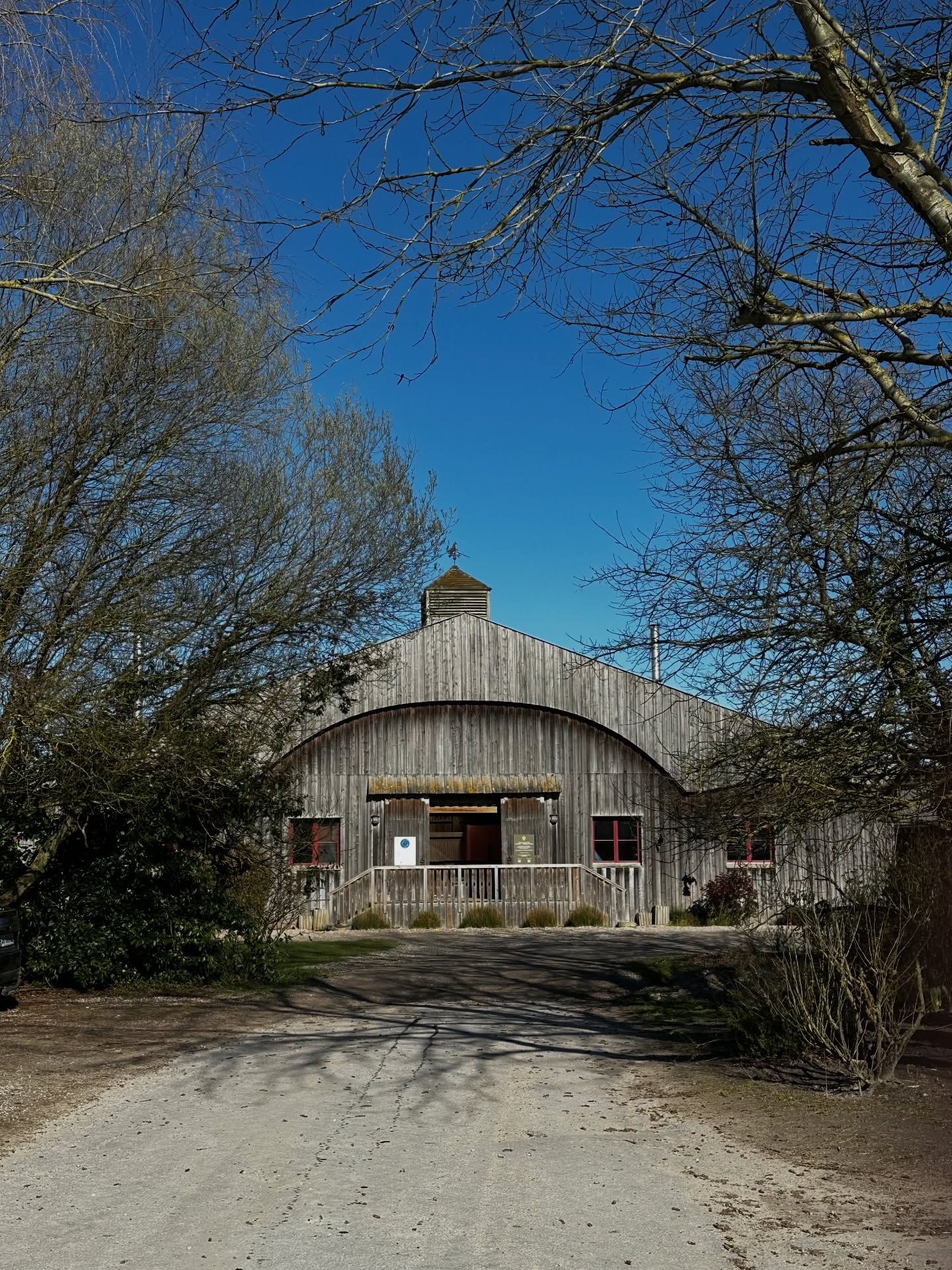 Le henson, symbole vivant de la baie de Somme. Lire l’article complet sur www.lasomme.blog 🦋