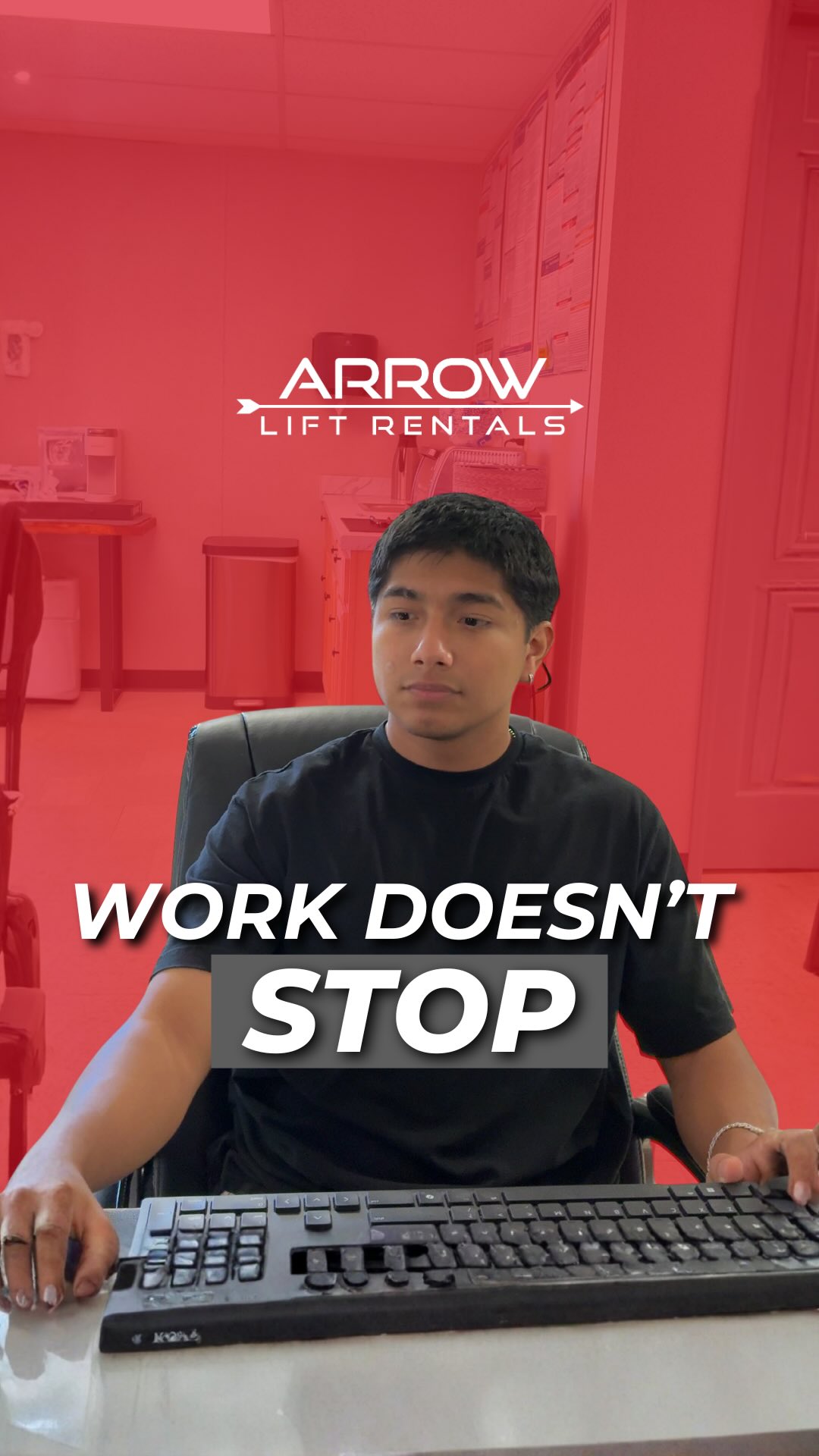 The work never stops!
Neither do our marketing videos 😂
#Construction
#OfficeHumor
#ArrowLiftRentals
#CrewLife