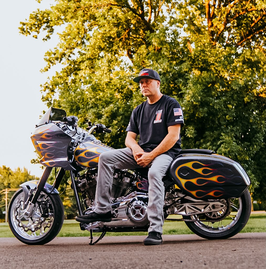 2026 @harleydavidson @bornfreeshow DMR Lowrider ST
@shotsby.bb 📸
#harleypartner
#harleydavidson
#bornfree17
#harleypartner
@harrisonbbarnes
@traskperformance
@lyndallbrakes
@rrmph
@jamescarterseats
@evolution_industries
@feulingparts
@ridedunlop #ridedunlop
@arlennessmotorcycles
@customcycleengineering
@whovillespeedandcustom
@codychildress
@painthuffermetalflake
@fourrivershd
@thundermaxefi
@a1mike
@chewyspowdercoating
@mymachinist
@jeremywilliamson5577
@sik_paint
@forever_rad_
@fox
@brinxgarage
@ridefoxpv
@bamco_motorsports