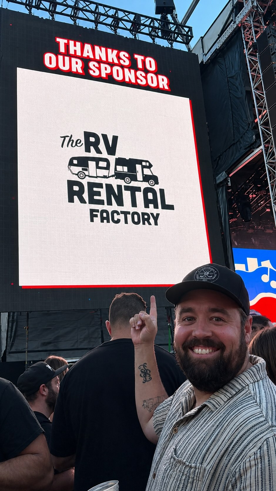 We are proud to have been an official partner of Windy City Smokeout! 🤠🎶
This year, our RVs served as the backstage home away from home for the incredible artists who took the stage all weekend long. From pre-show prep to post-show downtime, we were honored to help keep the festival rolling.
Until next year, Windy City Smokeout! 🚐✨
#windycitysmokeout #2026 #countryconcert #chicago #rvs