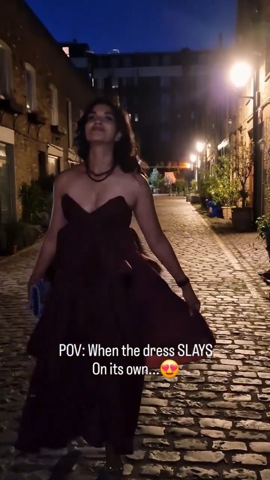 This is not usually my colour....but I just couldn't resist feeling like a floaty princess 🥰🥰🥰
#style_with_tia #styleover40 #styleinspo #ootn #nightout
