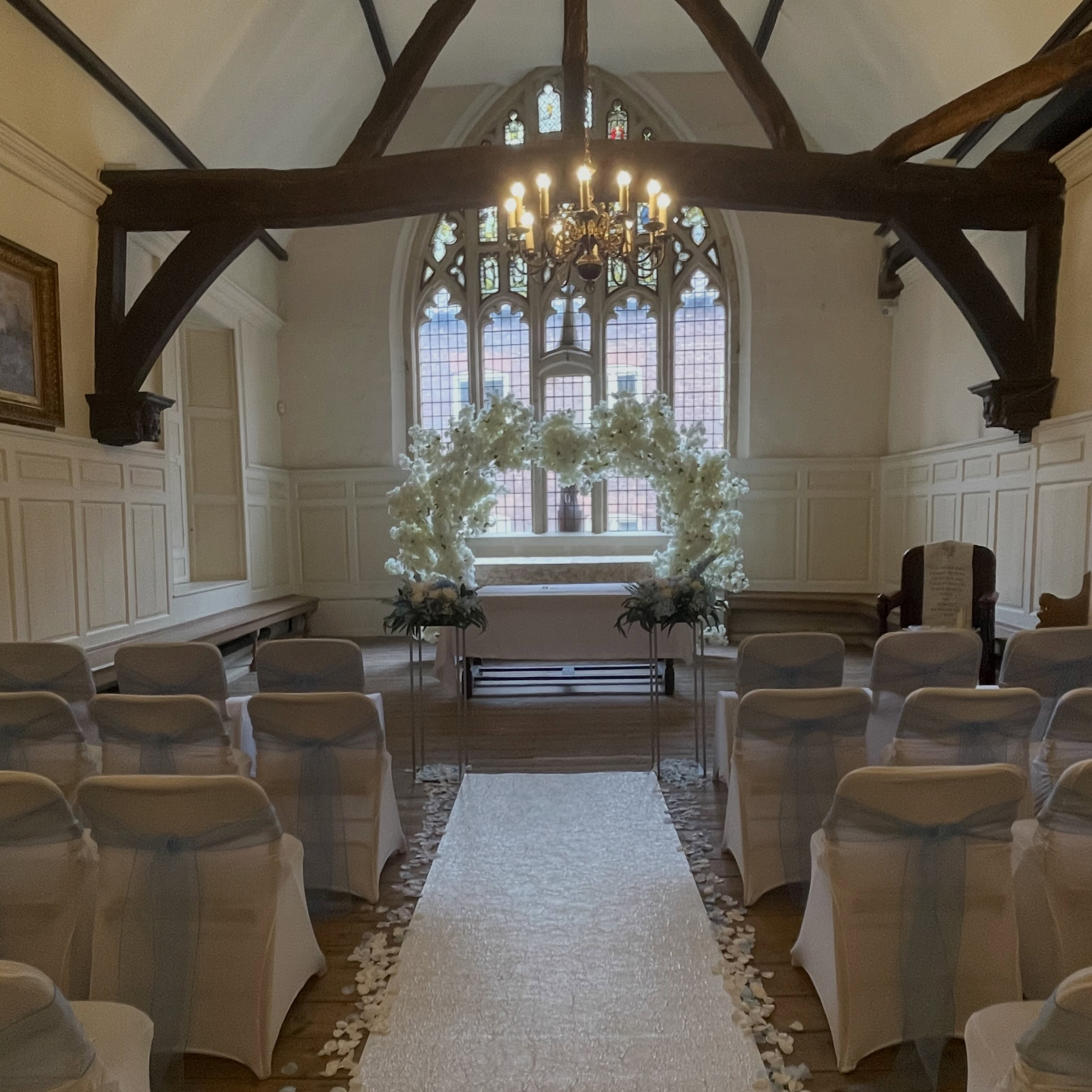 A gorgeous ivory blossom arch to frame the vows of our happy couple K & A, in a truly historic setting. Congratulations both 💕🥂
To get in touch to check availability, pricing and decor options for your wedding, email us at info@thebackdropboutique.co.uk or use our business WhatsApp 07817721972.
Flower wall | Blossom arch | Flower backdrop | Flower wall hire UK | The Backdrop Boutique | Wedding Backdrop | Floral arch | Wedding ceremony decor |