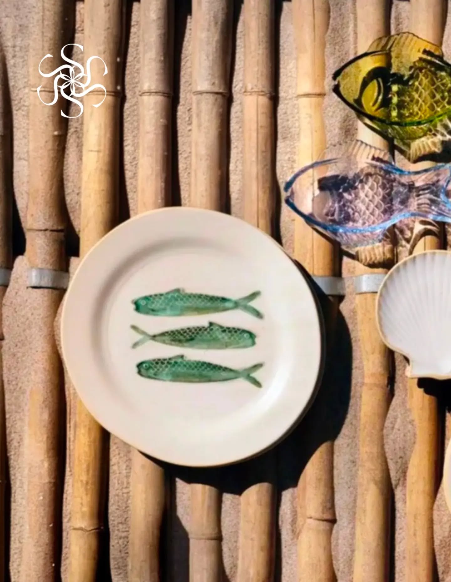 We're just a little bit in love with these stoneware fish plates which are arriving next week.
Message us to pre-order yours as we managed to secure the last ones so we can't get any more.
#fishplates #platesforfish #stonewareplates #homeware
Explore calming homeware and interior accessories at Salt and Steel, a curated lifestyle store in the heart of the Cotswolds. Our collection brings together neutral home accessories, ceramics, textiles and decorative pieces designed to create calm, welcoming interiors.