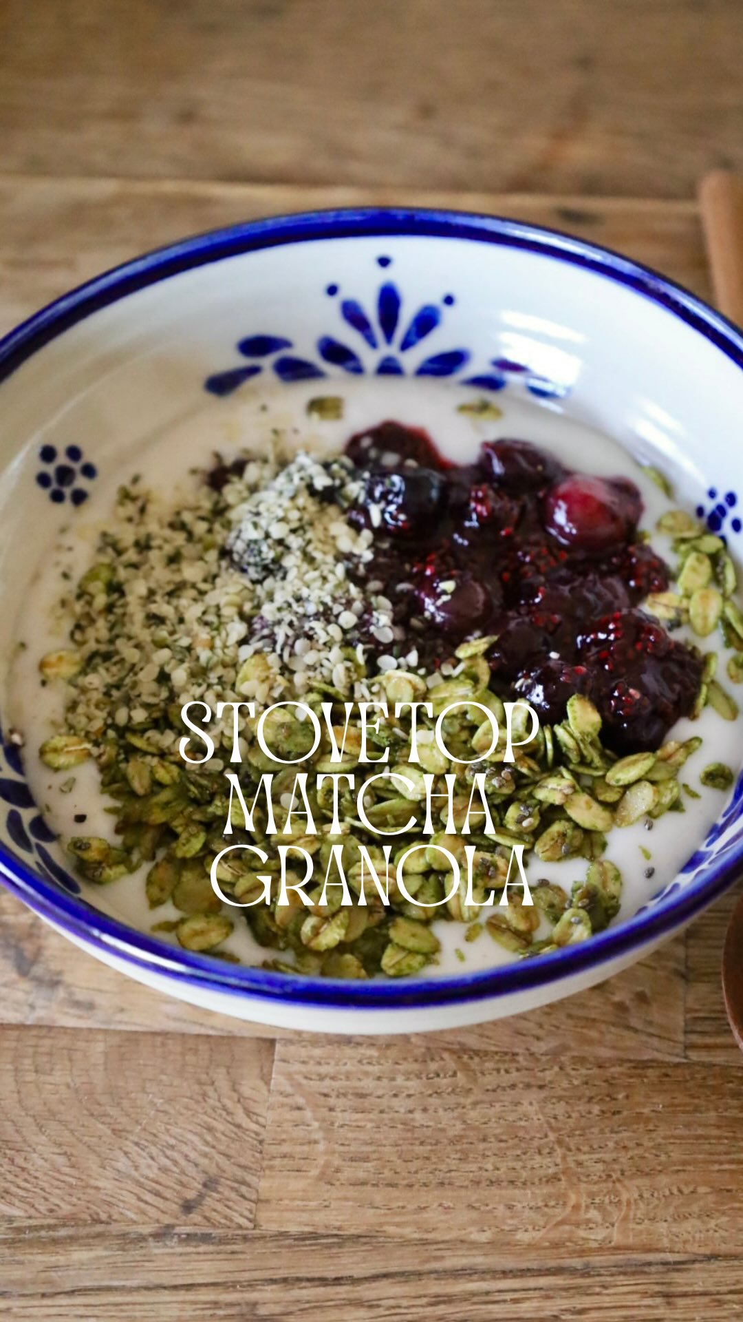 Quick Stovetop MATCHA GRANOLA, using @soaringfreesuperfoods Matcha.
Perfect small portion and freshly made for 2 (or one generous portion) 🌱
This granola is made using:
• rolled oats
• macadamia or coconut oil
• desiccated coconut
• maple syrup or honey
• a pinch of salt
• vanilla extract
• @soaringfreesuperfoods matcha
• chia seeds
You can find the full recipe on my website. Link is in my bio.
#matcha #matchagranola #easygranola