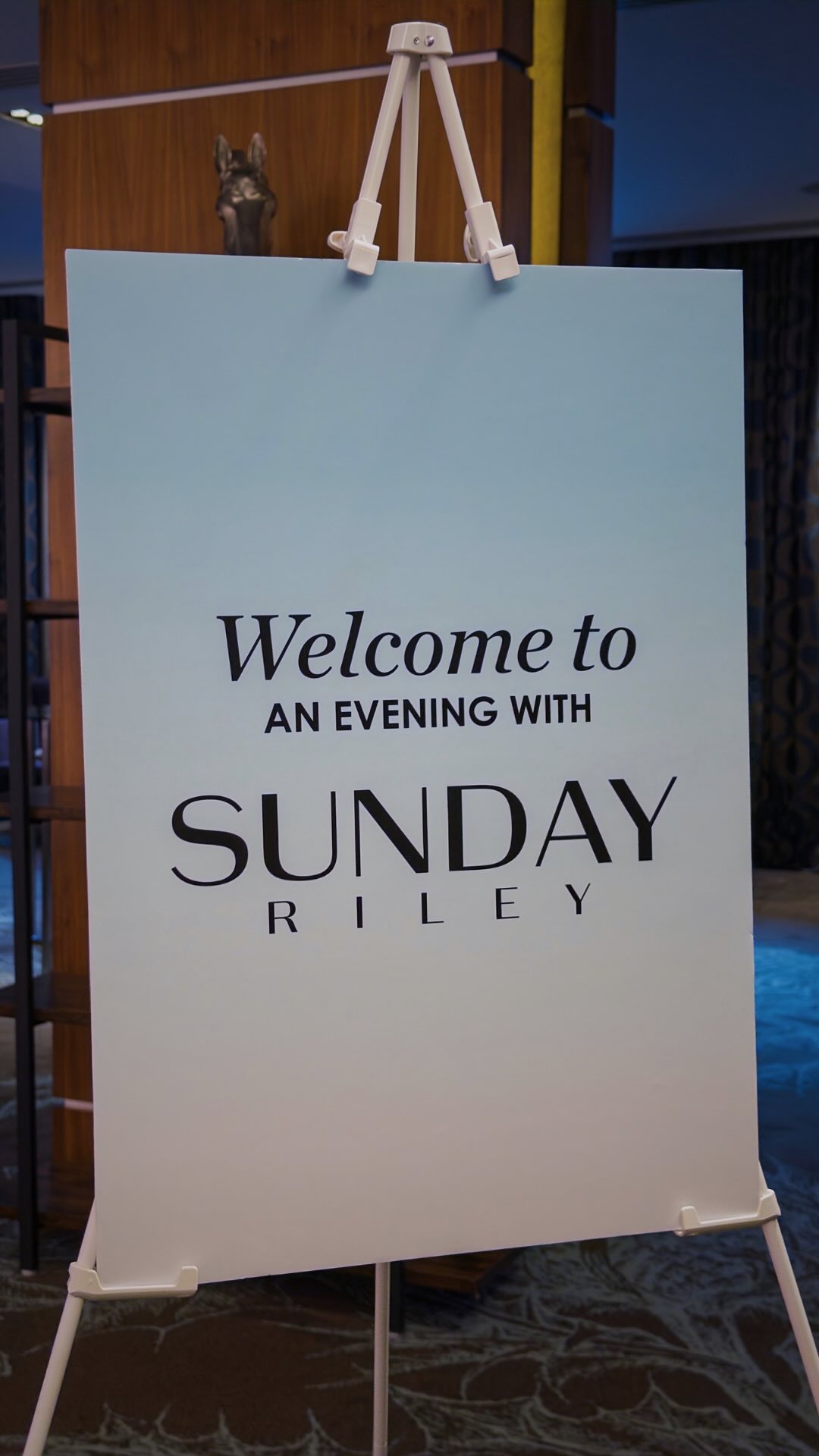 An evening with @sundayriley last night, omg I learned SO MUCH
Not just about skincare and ingredients but about what goes on behind the scenes in the industry too 🤯🤯🤯
I’m so excited to try these products, this is a brand I’ve known, loved and purchased from for years so this felt very full circle 🤍
Thank you team @sundayriley for inviting me 🥹✨