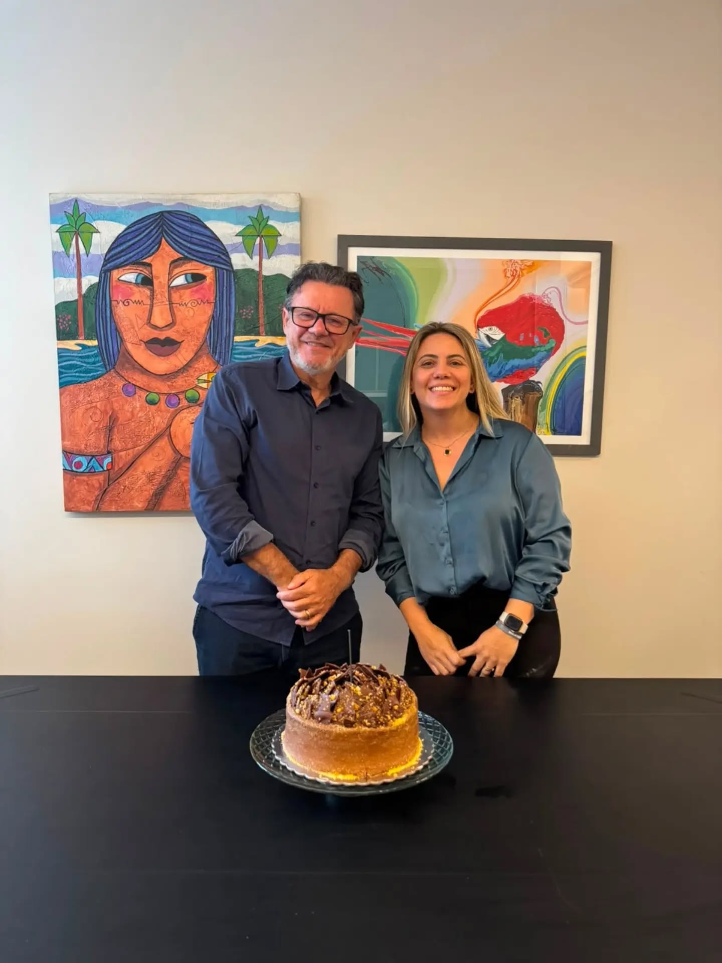 Dia de comemorar os aniversariantes do mês de julho: @ingrid.lara17 e @edgarmarcon . Parabéns e felicidades! ✨️
#Aniversariante #DataEspecial #Comemoração #Equipe #ResinaMarcon