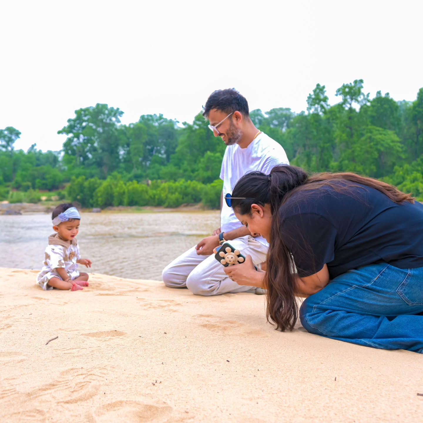 We were absolutely delighted to host a lovely young couple and their adorable baby recently. Watching a young family connect with nature, breathe in the fresh air, and make their very first camp memories together is exactly why we love what we do.
Here’s to the tiniest adventurers and the beautiful spaces that bring us all closer. 💚🏕️
#CampBanas #FamilyTime #NatureLovers #TravelMadhyaPradesh