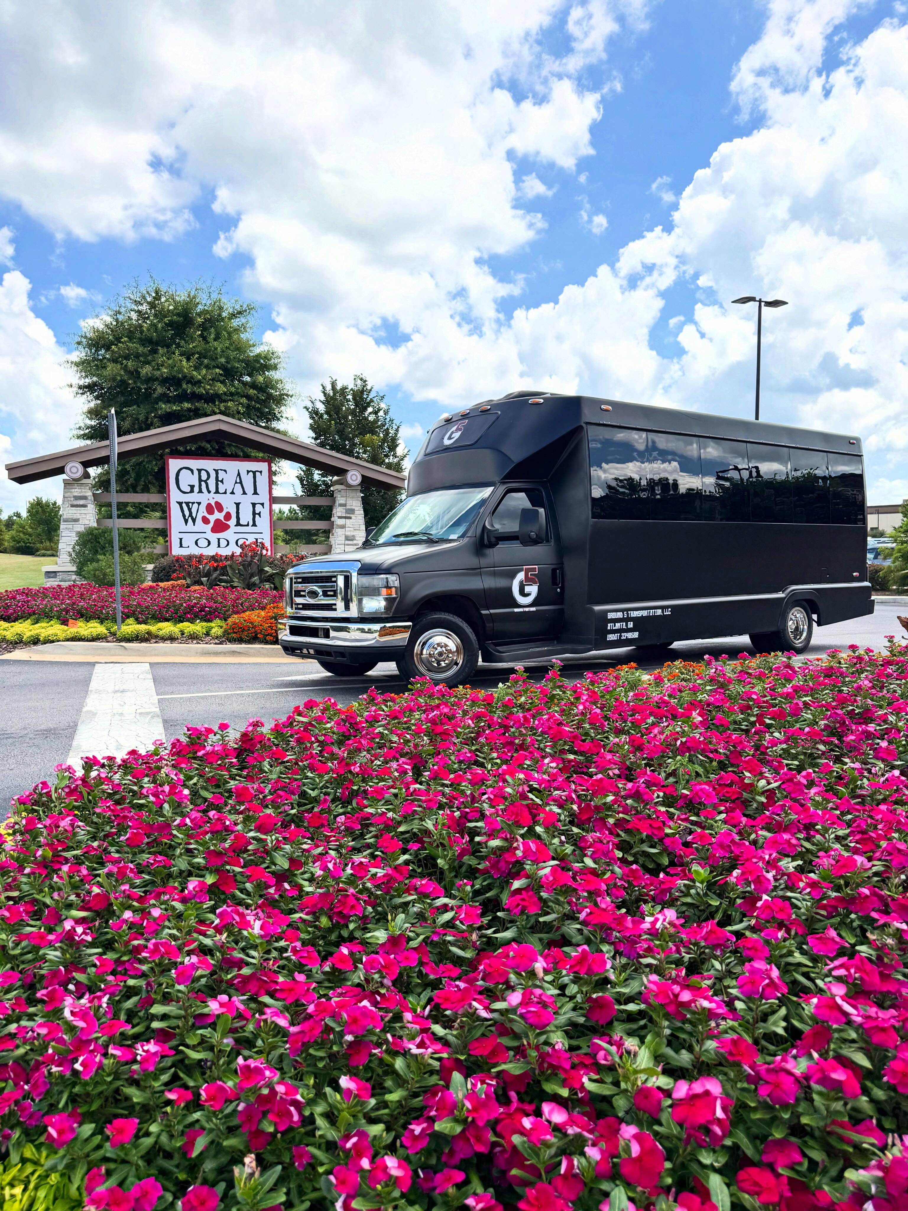 G5 took its first trip to @greatwolflodge yesterday!
.
We are ready to take more groups here! Reserve your G5 Experience to Great Wolf Lodge today!