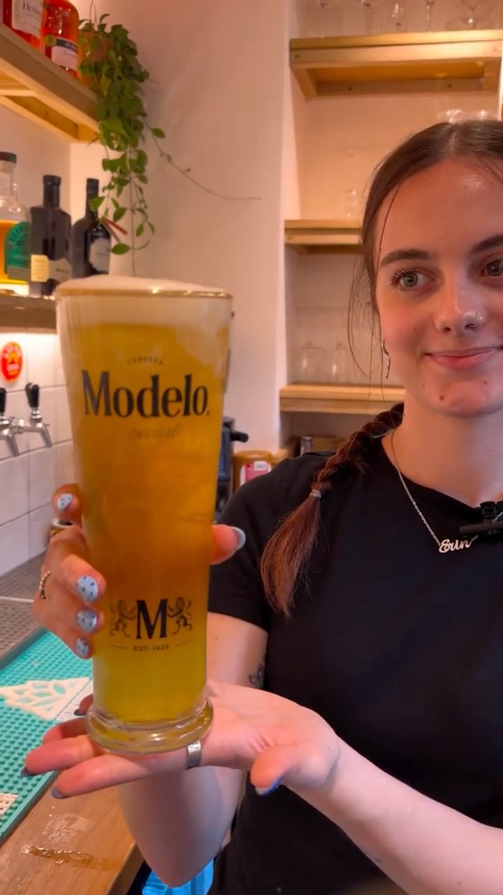 Modelo + Limoncello = Limondello 🍋 now serving at Moody’s!