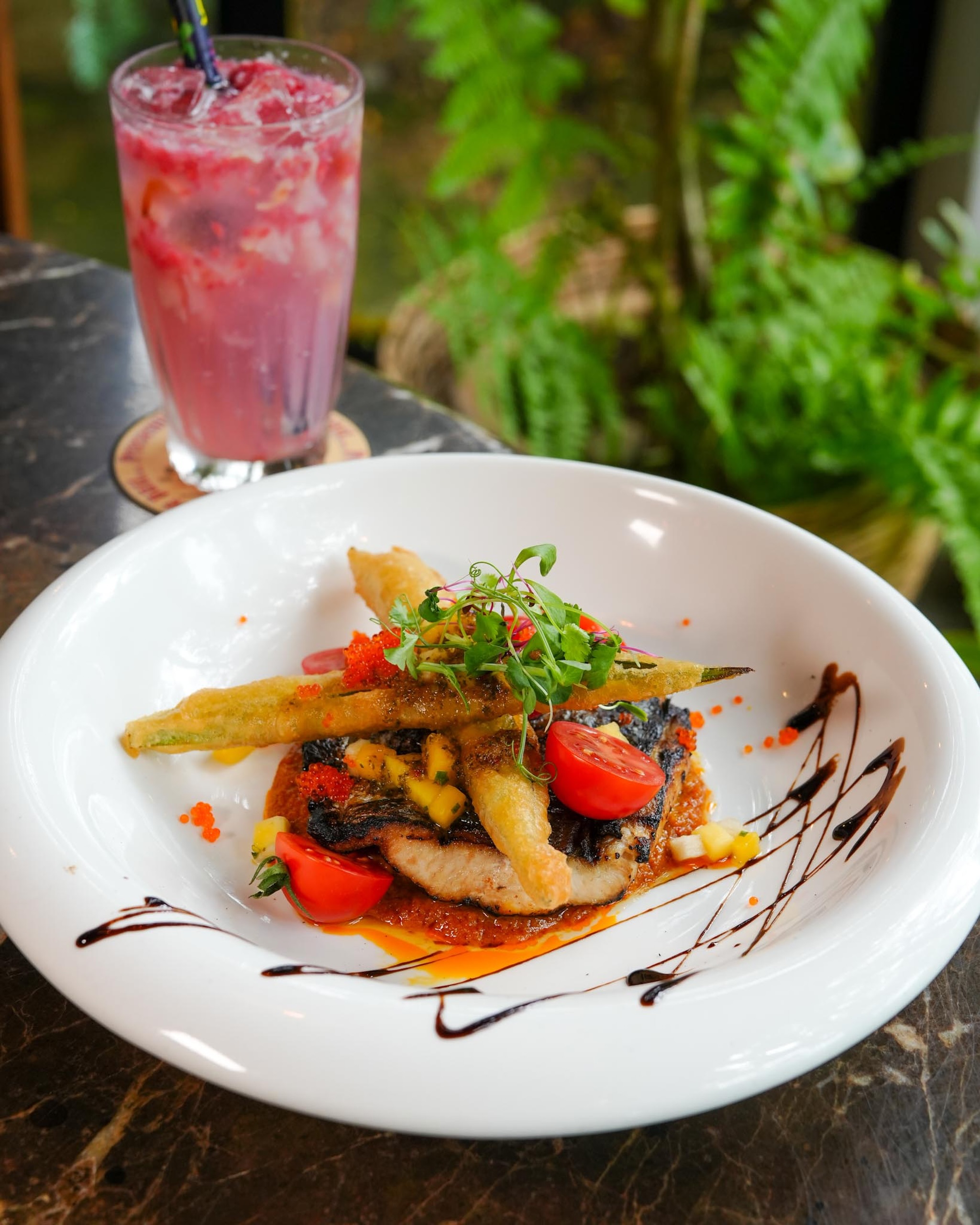 A fresh take on a local favourite.
Our Nyonya Mackerel features perfectly seared mackerel, crispy fried lady’s fingers, tobiko, cherry tomatoes, fresh salsa, and our house-made Nyonya sauce for the perfect balance of tangy, savoury, and spicy flavours.
Now available on our à la carte menu, alongside:
🥗 Wild Fungus Salad
🐠 Asam Whole Fish
Come discover your next favourite dish at The Coastal Settlement!