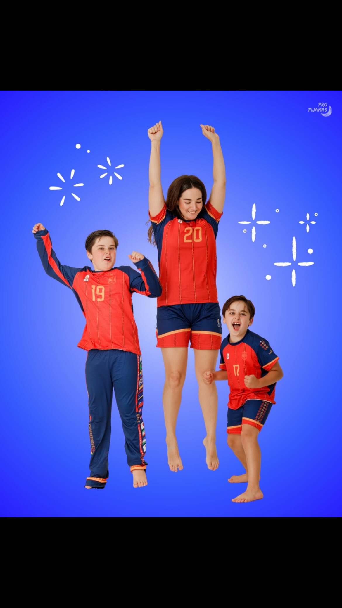 🇦🇷⚽🇪🇸 ¡Llegó el gran día! ¿Ya sabes con qué colores vas a vivir la final?
Apoya a tu selección favorita con nuestras pijamas de Argentina y España. 💙❤️ El outfit perfecto para disfrutar el partido en familia, con toda la pasión futbolera.
✨ ¡Pide la tuya antes de que se agoten! Envíanos un DM y aparta la tuya hoy mismo.
#PijamasInfantiles #Argentina #España #FinalMundial #Mundial2026