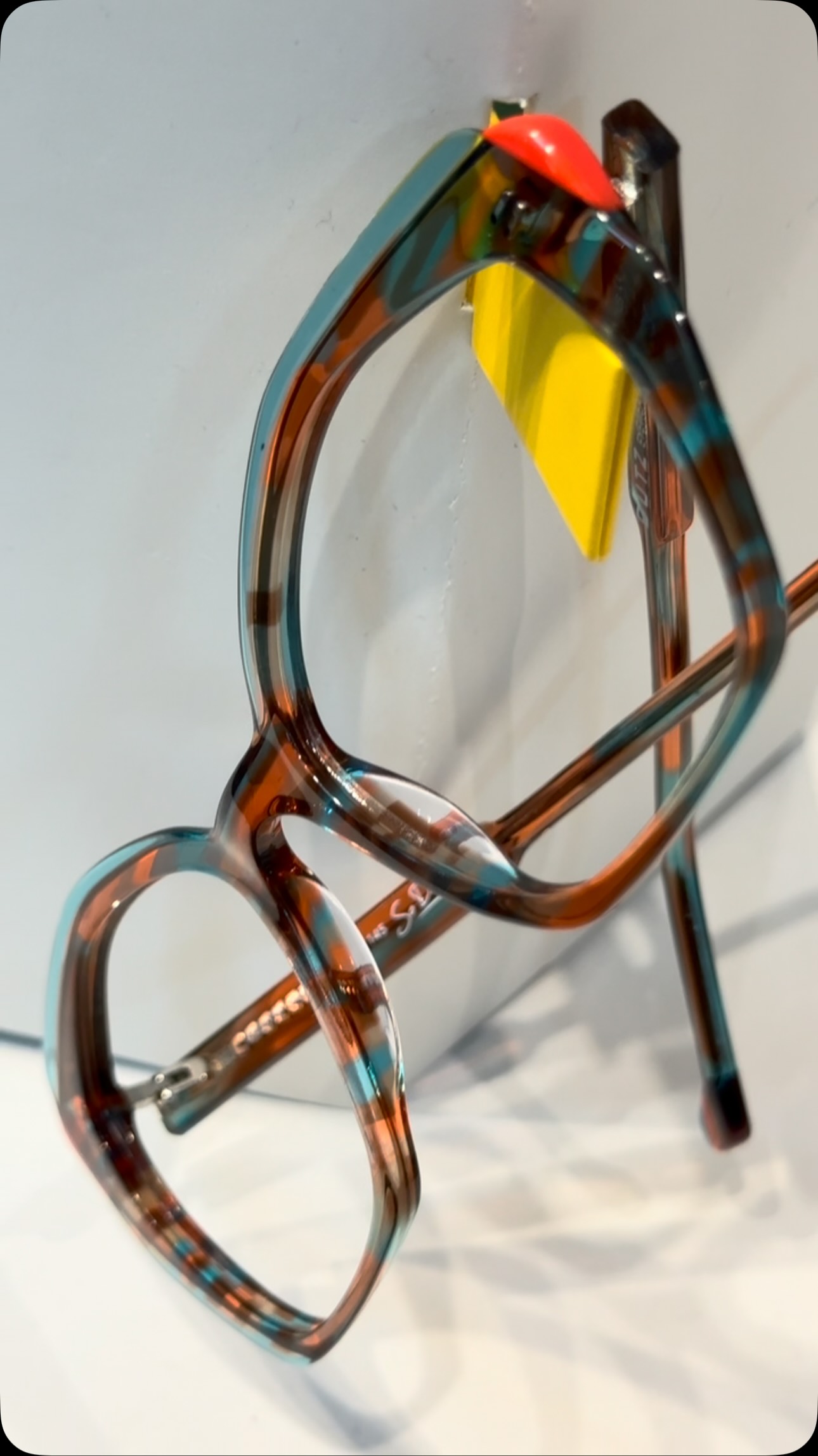 Seu estilo muda. Sua elegância permanece.
Na Miguel Giannini, você encontra o eyewear perfeito para cada momento. Do clássico ao contemporâneo, do discreto ao marcante, porque o verdadeiro luxo está em escolher um acessório que traduz quem você é.
✨ Descubra a coleção que combina com a sua personalidade.
#Luxury #fashion #LuxuryStyle #ModaFeminina #StyleInspiration