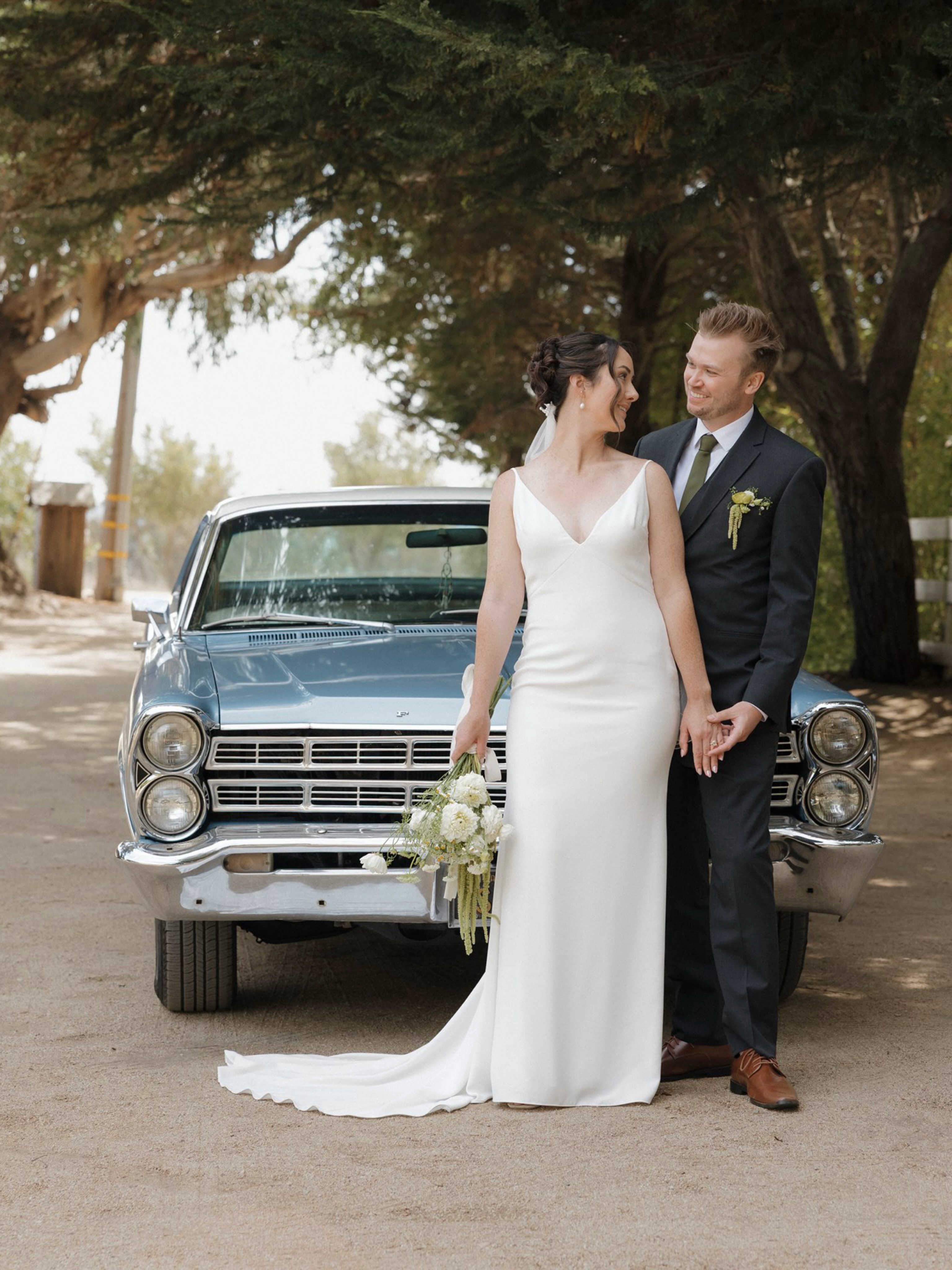 Introducing Mr. & Mrs. Childers! 🤍💍
From the beginning, I was so excited to follow them from their proposal to their wedding day. Getting to know them both through it and capture the most meaningful moments is such an honor. Every detail was so perfectly crafted and thought out for their family and friends, many of whom I have met along the way. This one was really special! Congrats Lucas and Lauren!
Vendors:
Coordination: @eventsbyjessie
Venue: @flyingcaballosranch
Photographer: @macspeopleportraits @wirthphotographyandfilm
DJ: @kramerevents
Rentals: @allaboutevents
Catering: @oldslobbq
Bar: @mixedeventsbarservice
HMU: @tamibernardmakeup
Florist: Caroline Smith @littlepeaflorals
Lounge Rental: @affairsofthehearteventrentals
Music: @antsmithmusic
Rehearsal Dinner: Taco Party