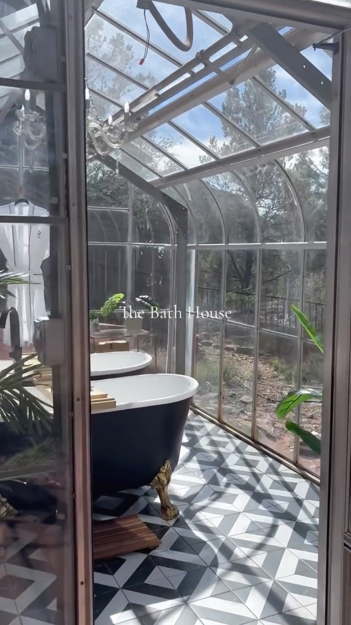 Step into our Greenhouse Bath House, where warm herbal waters invite you to release what no longer serves you. Here, there is nothing to accomplish, nowhere to rush, and no one to become.
Just breathe. Soak. Let go.
Because healing begins the moment you stop resisting and allow yourself to flow.
#TheJenesisHouse #SedonaRetreat #BathRitual #JapaneseWellness #BeLikeWater WellnessTravel NervousSystemHealing SlowLiving