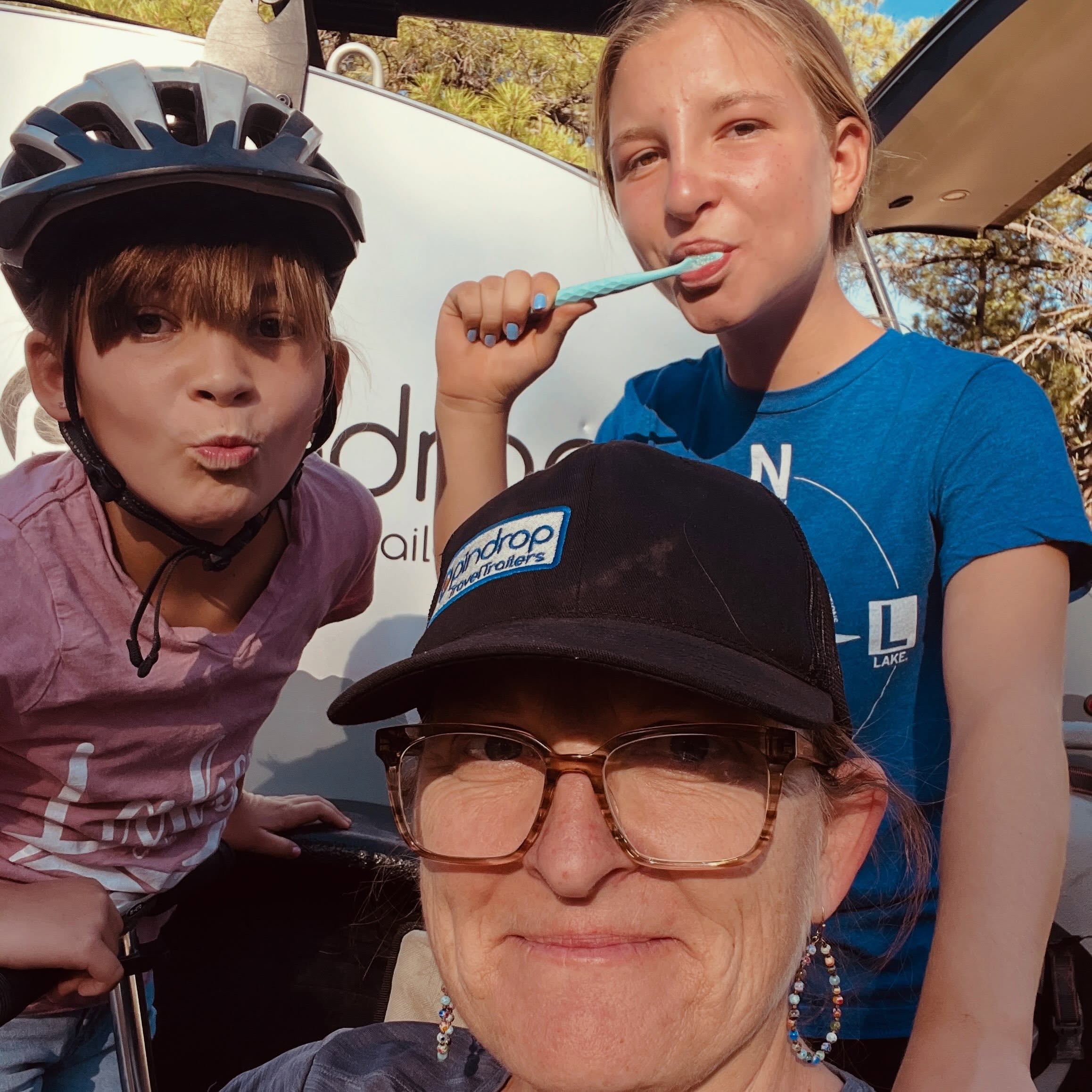 mid moment.
embrace the chaos.
.
women choose PinDrop®️.
.
learn 7 key features of ingenuity for solo camps and camping with kids:
https://www.pindroptraveltrailers.com/post/7-key-pin-drop-features-of-ingenuity-for-solo-camps
.
#solocamp #campingwithkids #pindroptraveltrailers #womenwhocamp #campingout