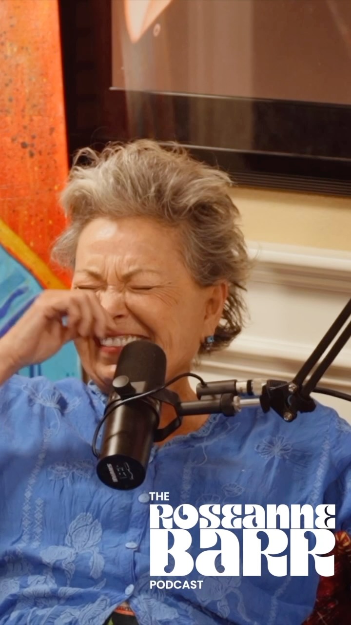 While the fall of NY into a socialist hellhole is a depressing thought- at least it will be entertaining to watch! Check out this weeks podcast if you haven’t already #roseanne #roseannebarr #roseannebarrpodcast #mamdani #socialist